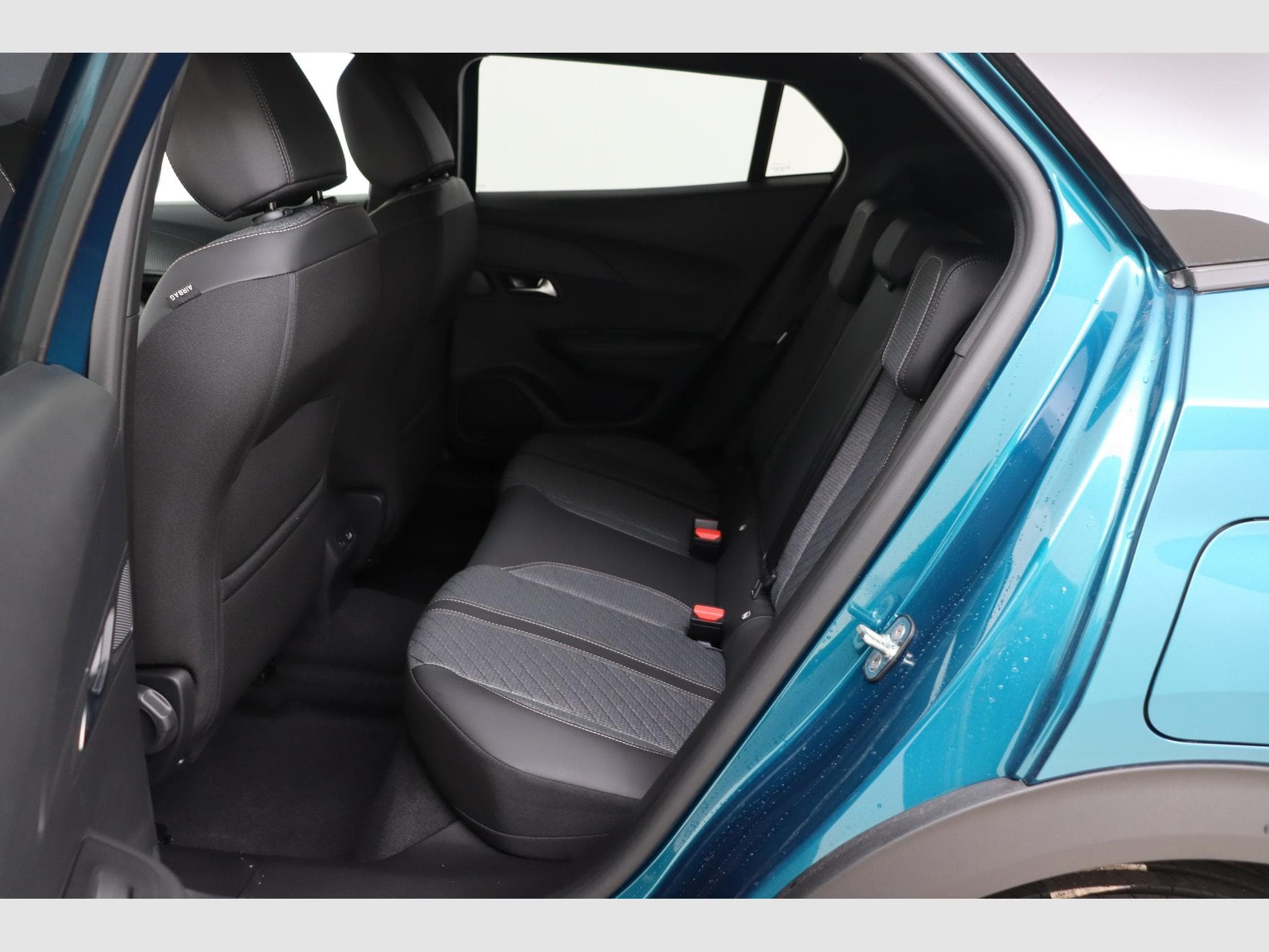 Peugeot 2008 Allure (2026) - Photo 13