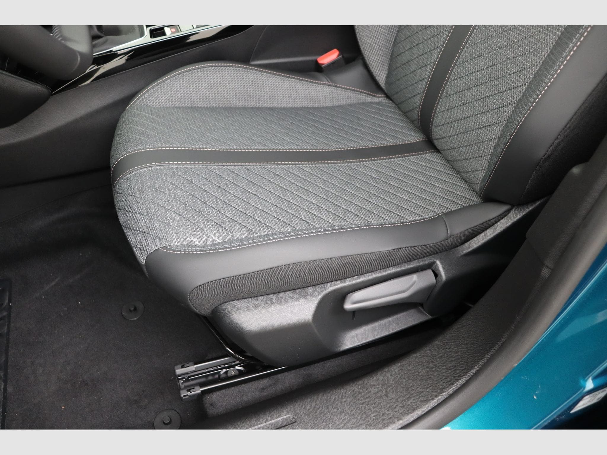 Peugeot 2008 Allure (2026) - Photo 15