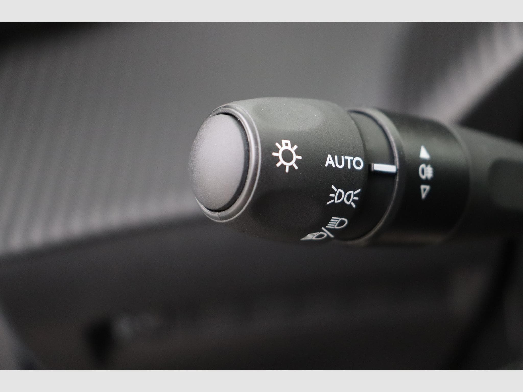 Peugeot 2008 Allure (2025) - Photo 18