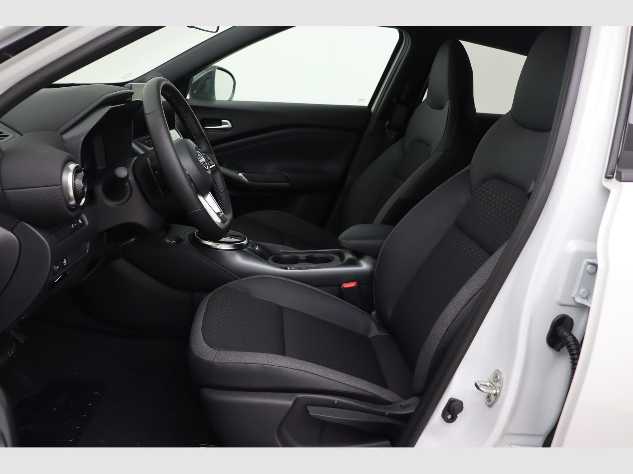 Nissan Juke N-Connecta (2026) - Photo 13
