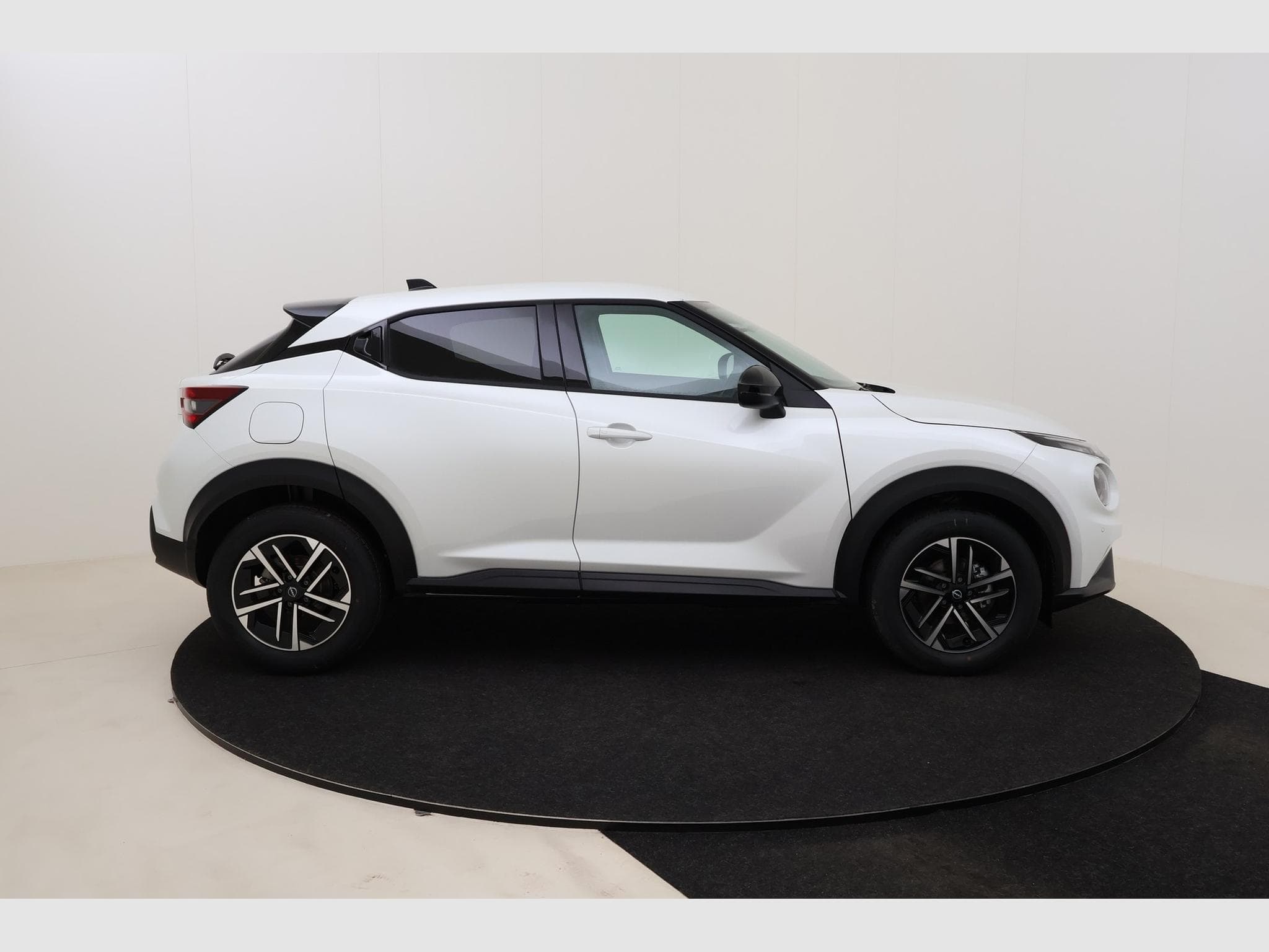 Nissan Juke N-Connecta (2026) - Photo 4