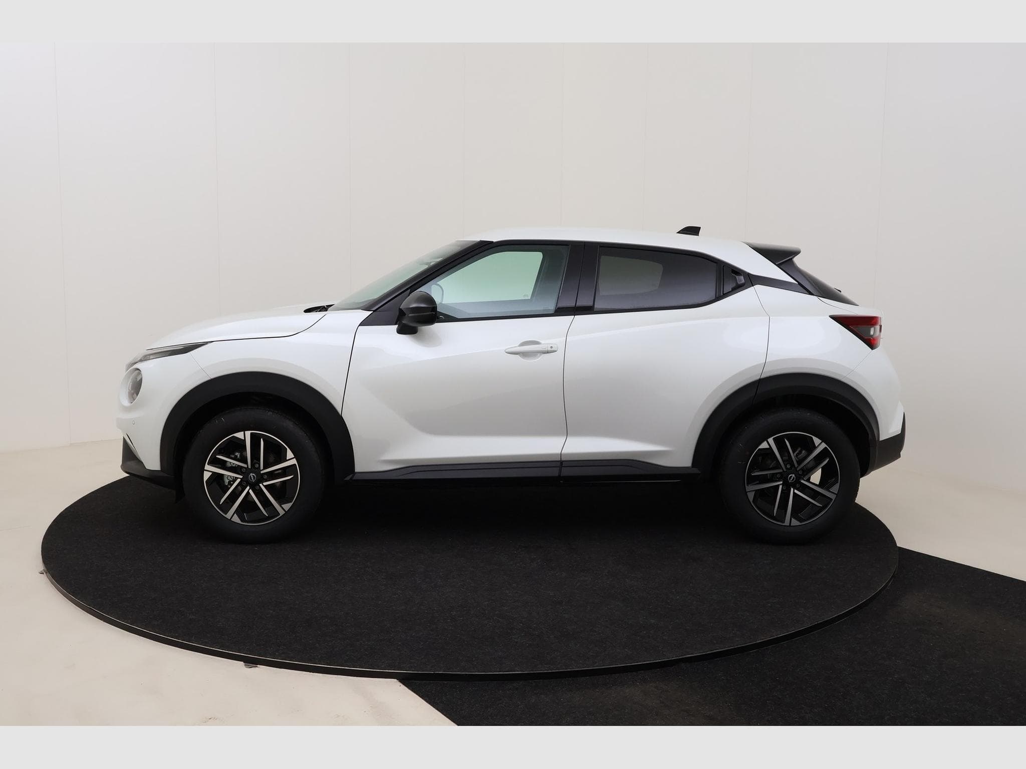 Nissan Juke N-Connecta (2026) - Photo 9