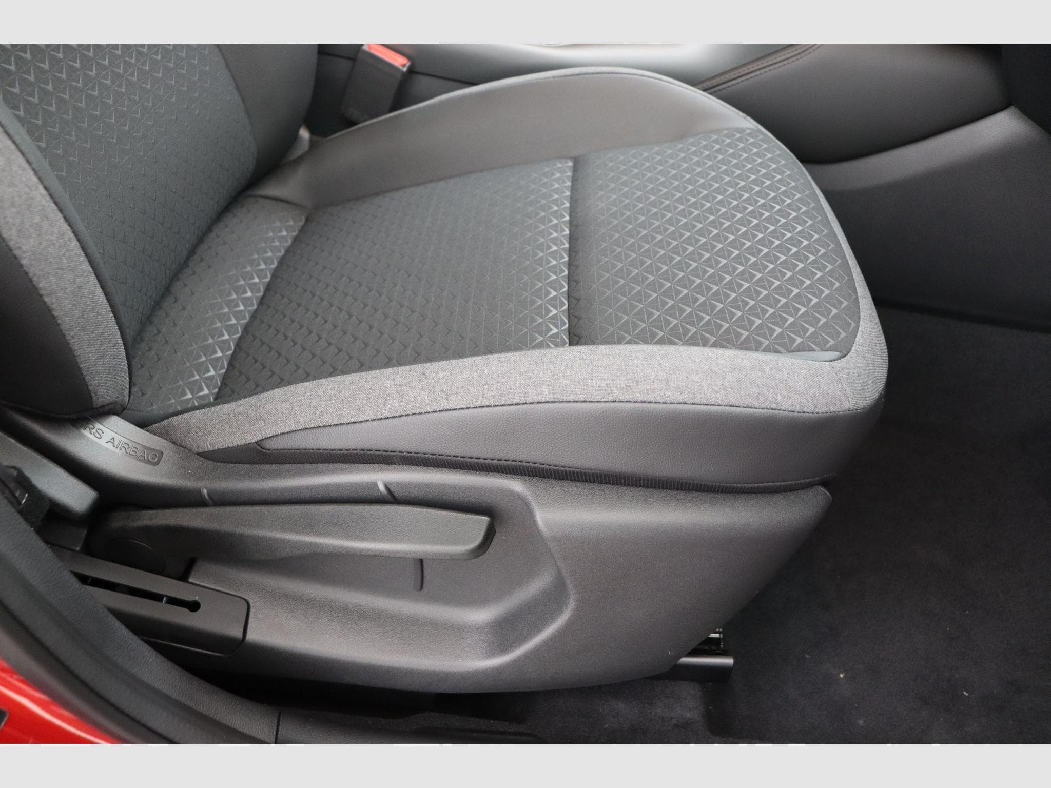 Nissan Juke N-Connecta (2026) - Photo 15