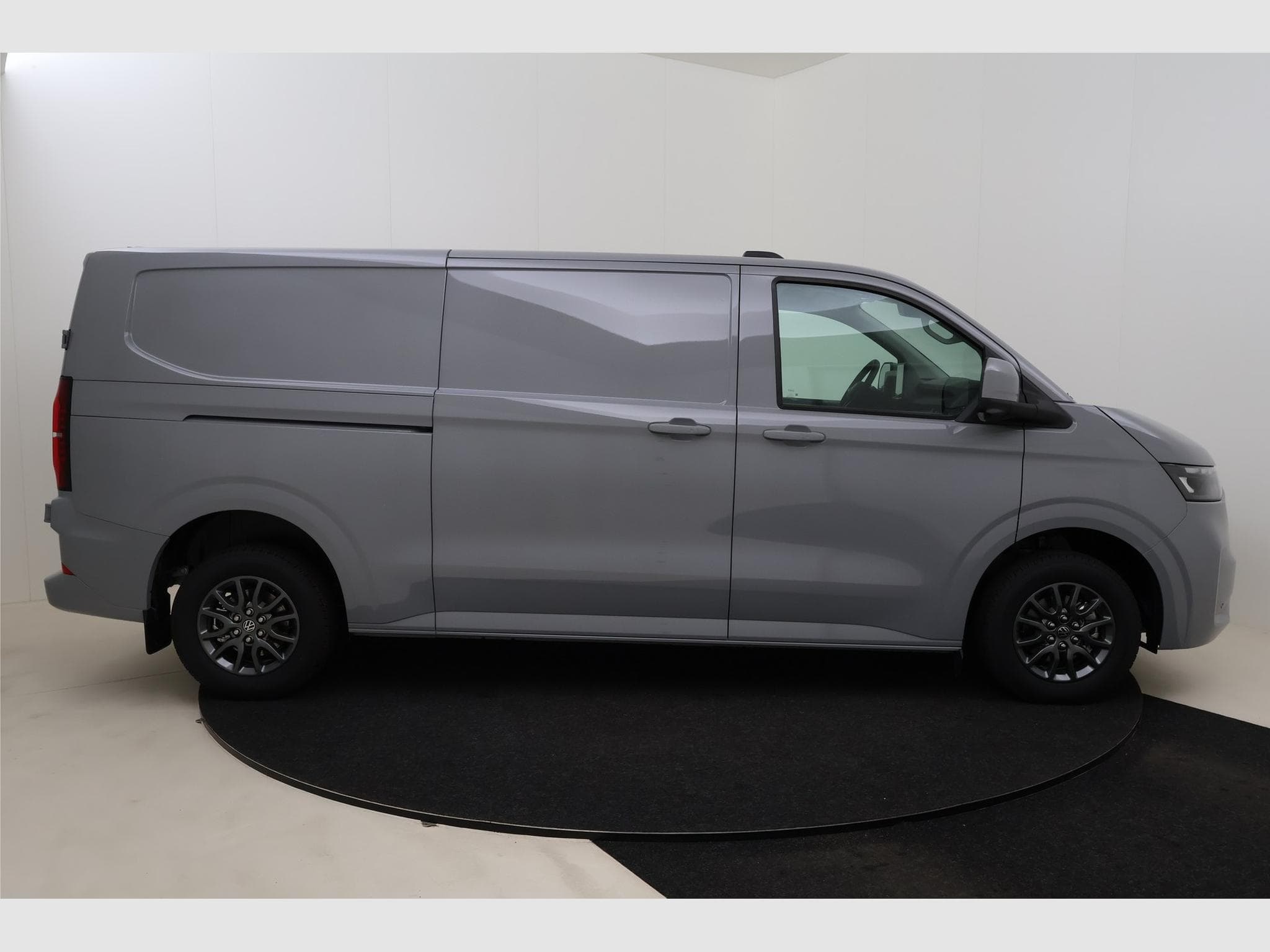 VW T6.1 T7 Fourgon 3500 mm (2026) - Photo 4