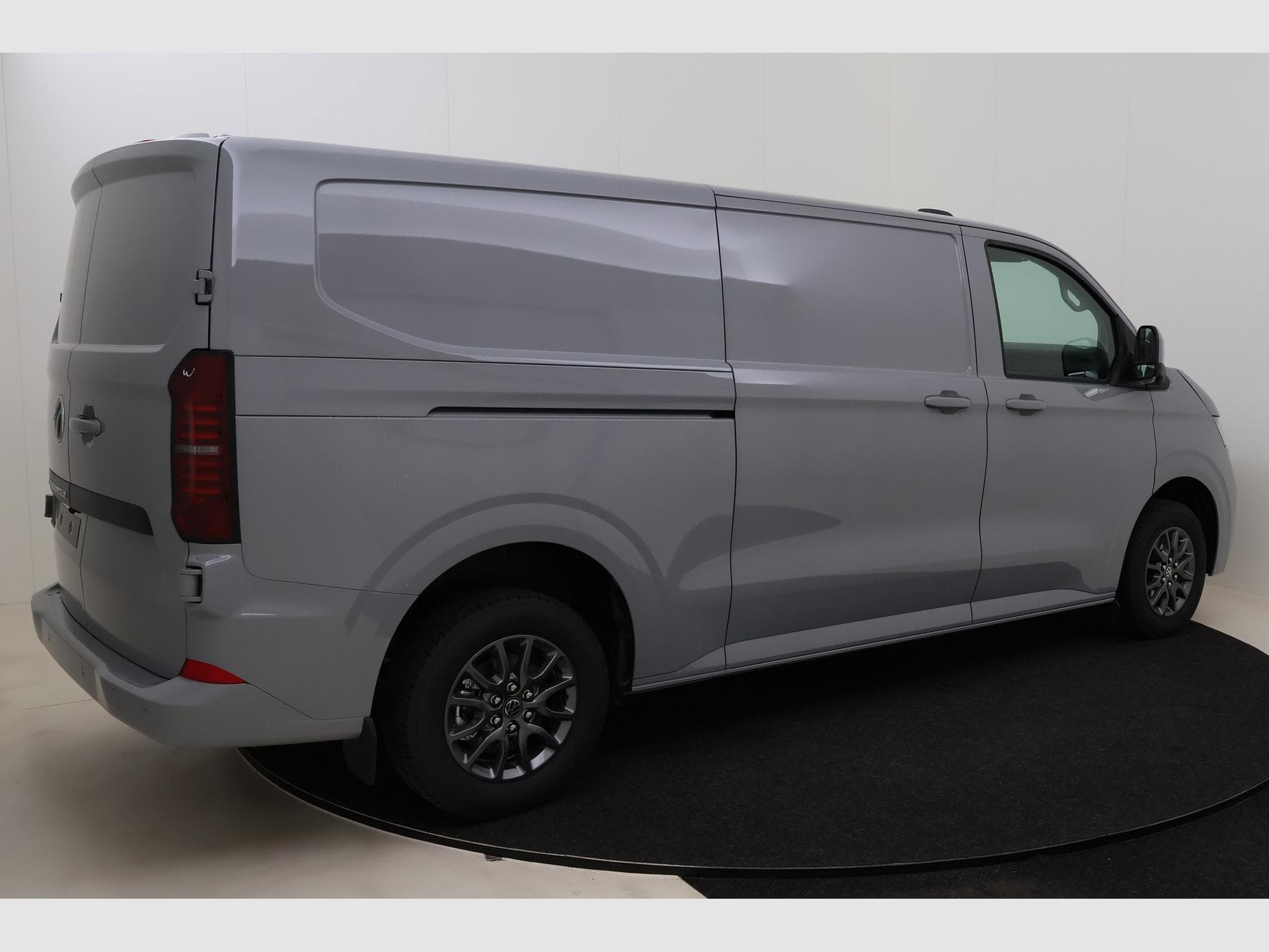 VW T6.1 T7 Fourgon 3500 mm (2026) - Photo 5
