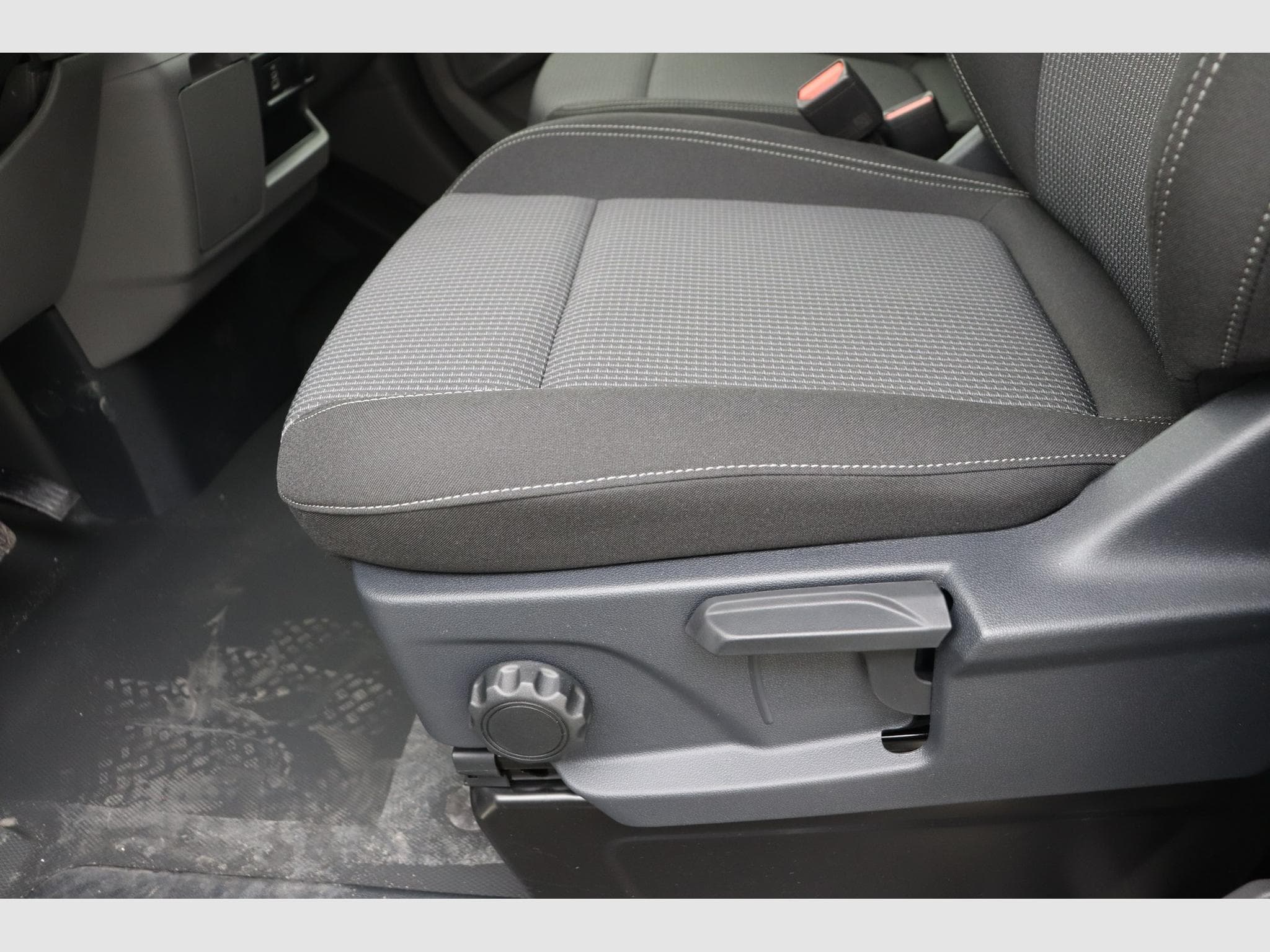 VW T6.1 T7 Fourgon 3100 mm (2026) - Photo 14