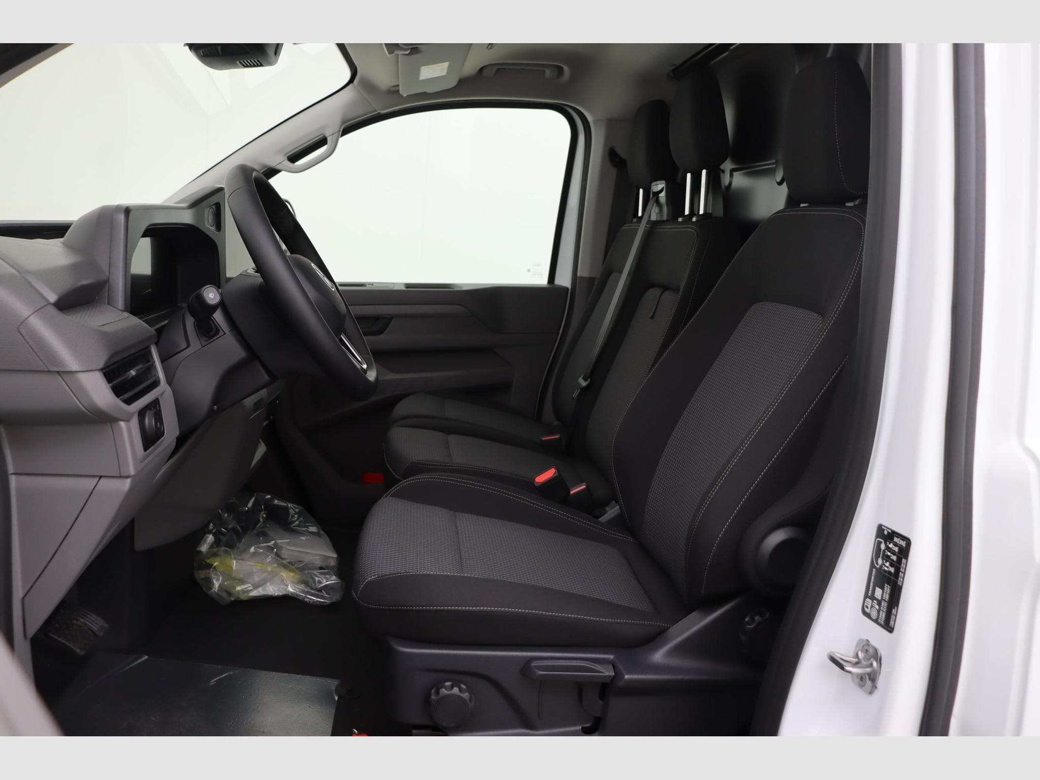VW T6.1 T7 Fourgon 3500 mm (2026) - Photo 12
