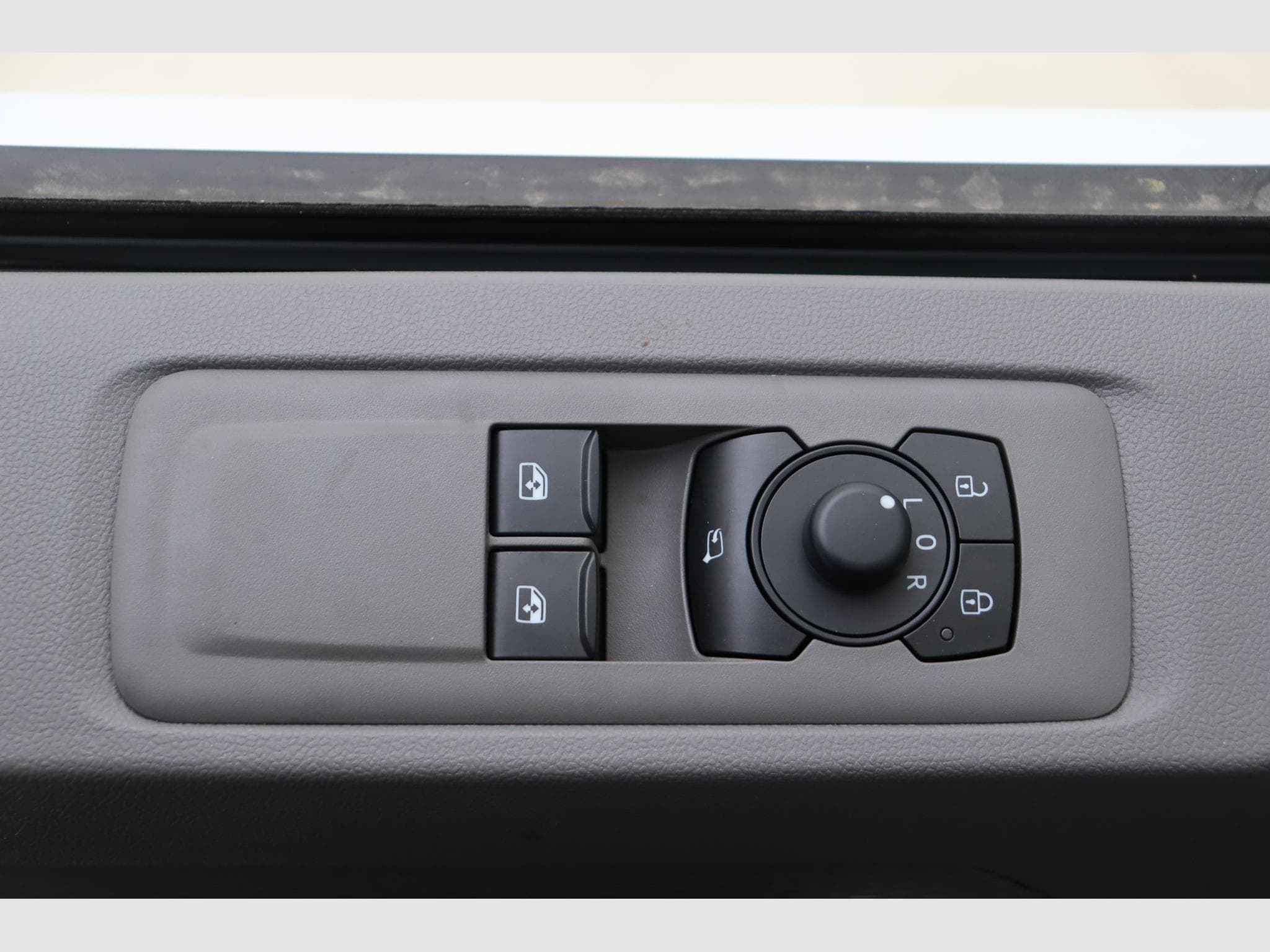VW T6.1 T7 Fourgon 3500 mm (2026) - Photo 14