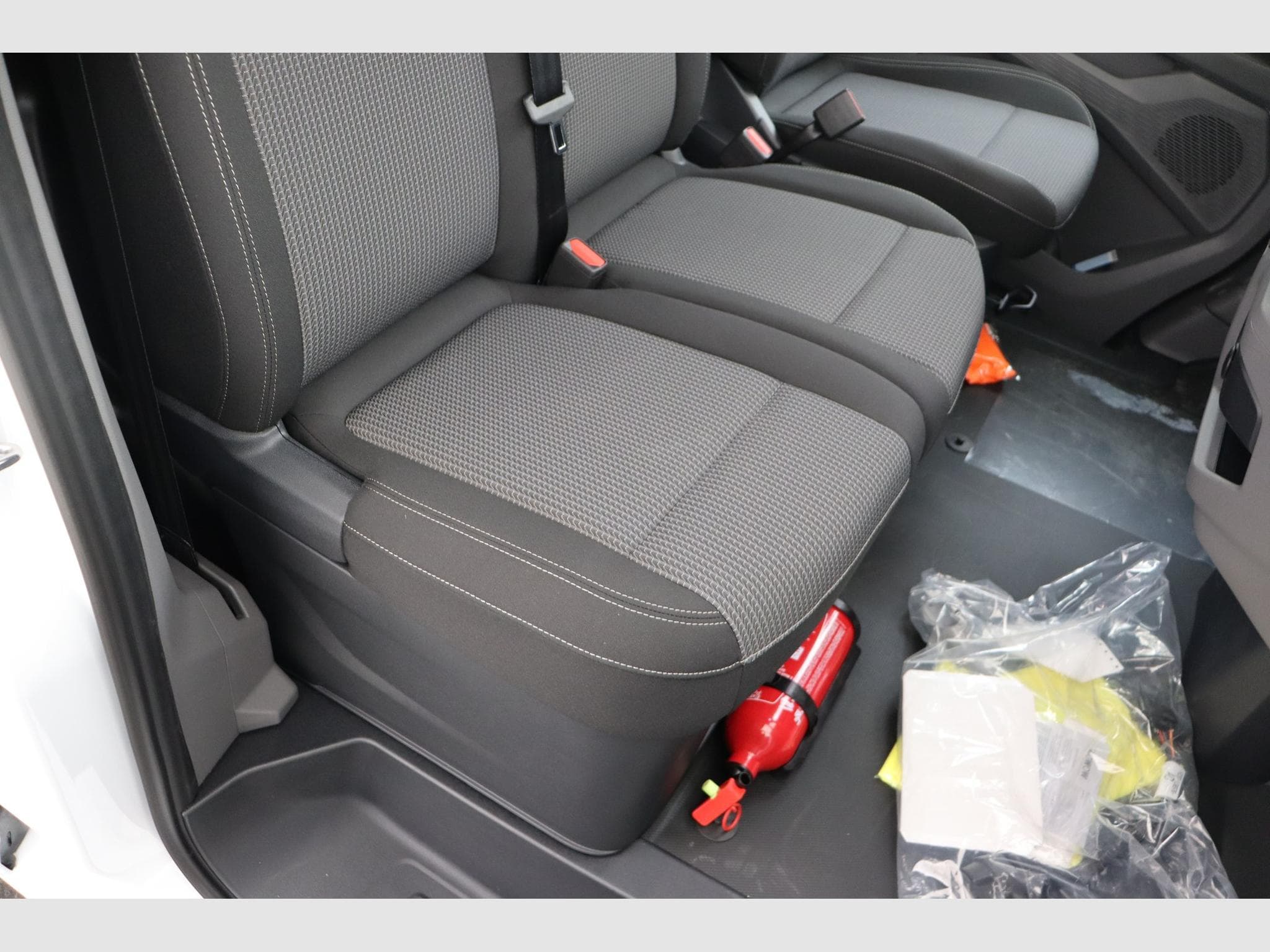 VW T6.1 T7 Fourgon 3500 mm (2026) - Photo 16
