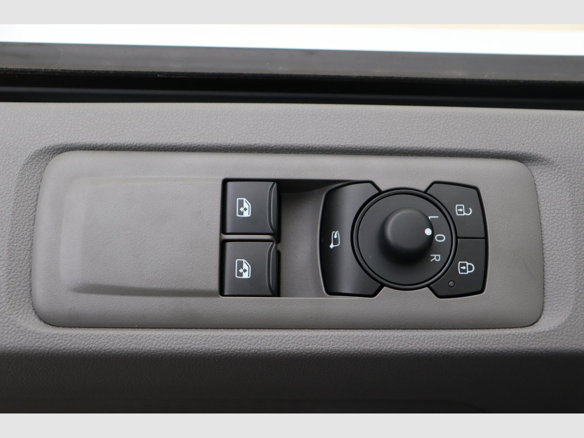 VW T6.1 T7 Fourgon 3100 mm (2026) - Photo 14