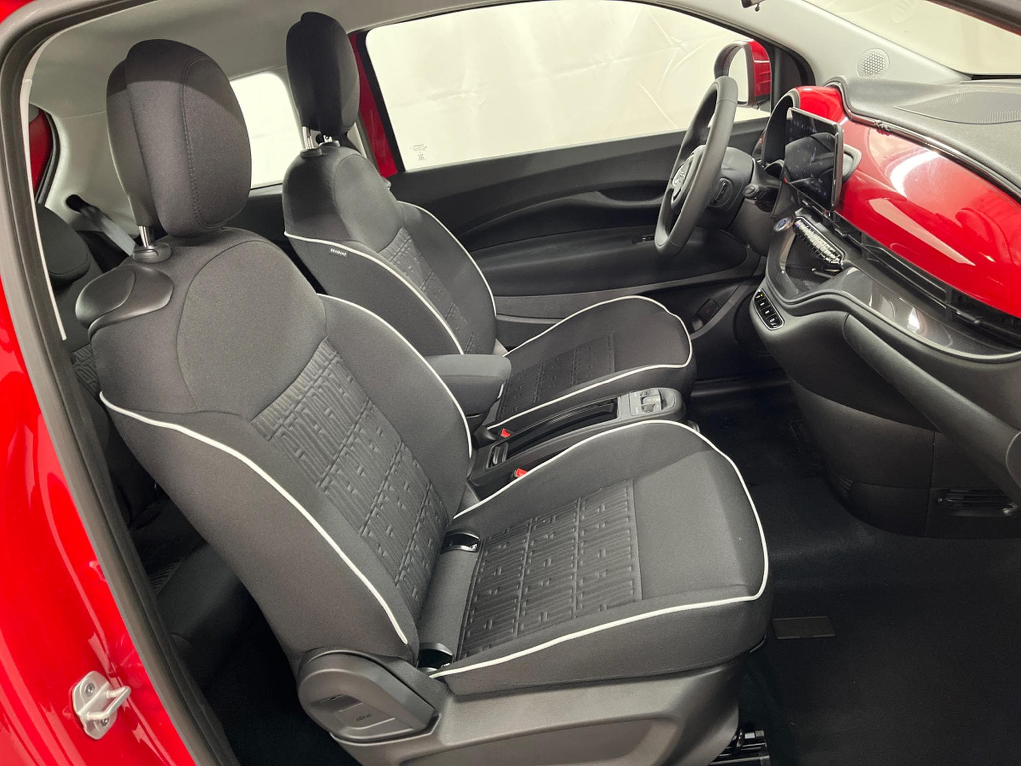 Fiat 500 Standard (2024) - Photo 16