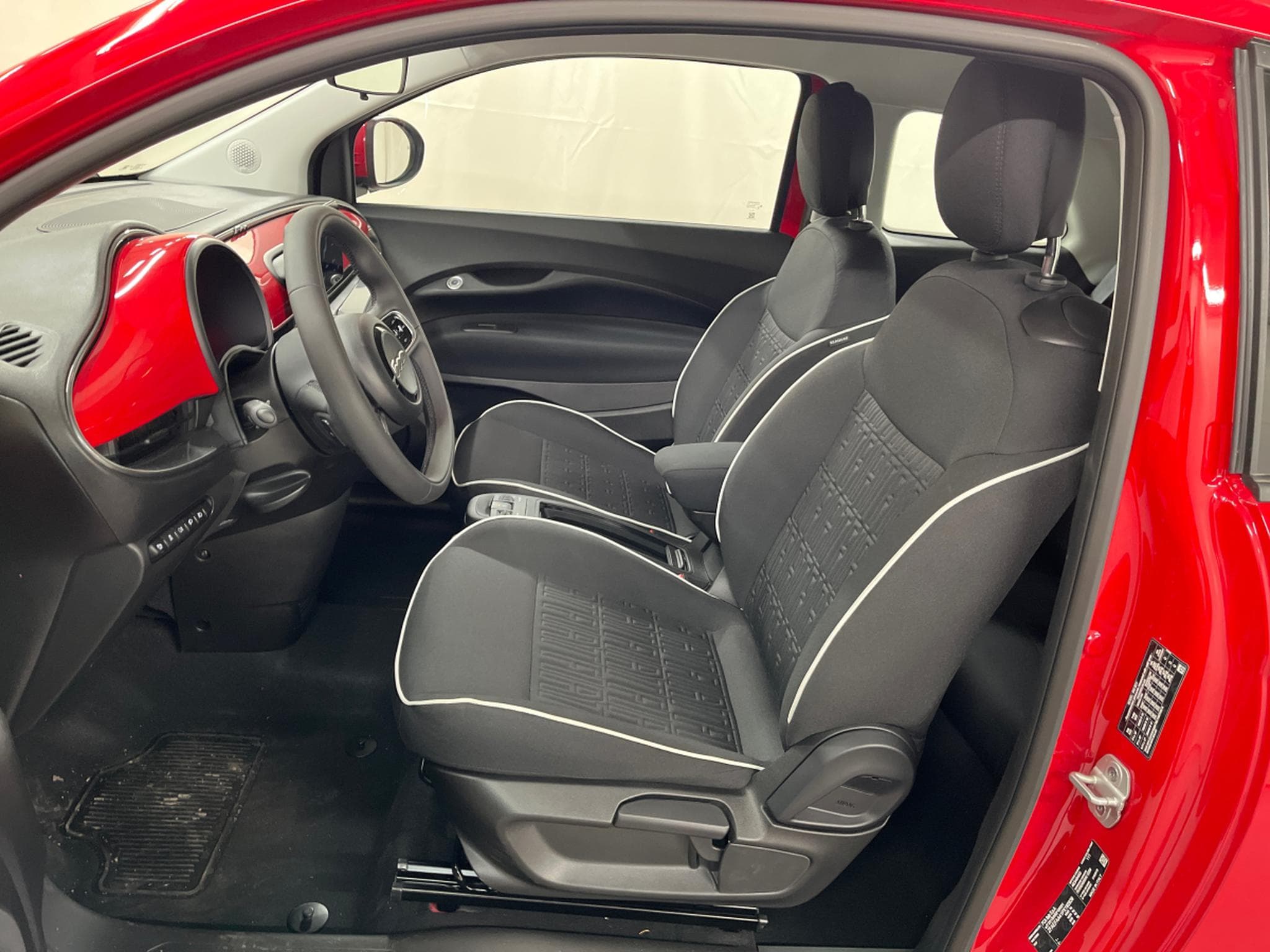 Fiat 500 Standard (2024) - Photo 19