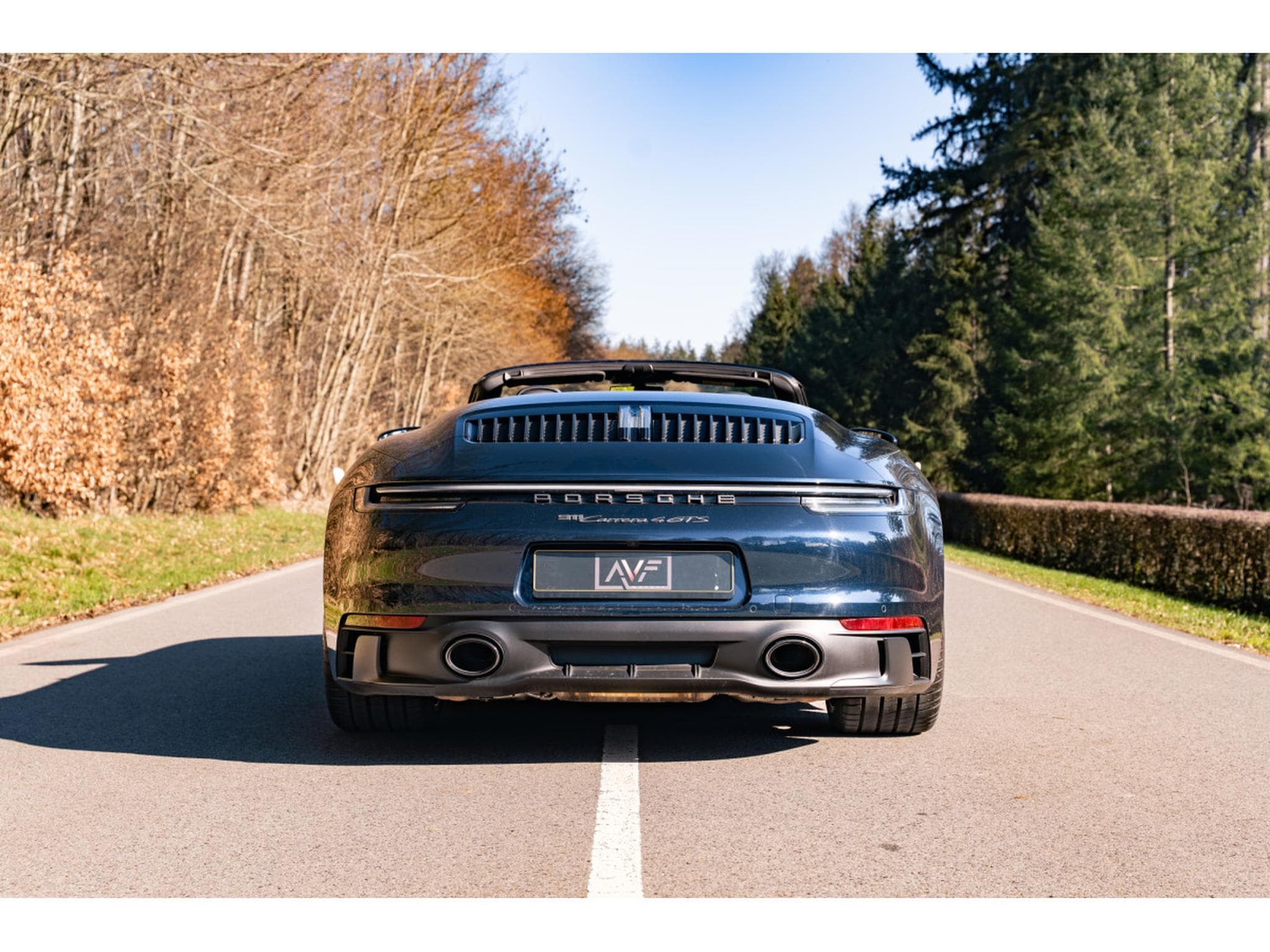 Porsche 911 911 Carrera 4 GTS Cabriolet - Sport Chrono -Rear-wheel steer (2021) - Photo 3