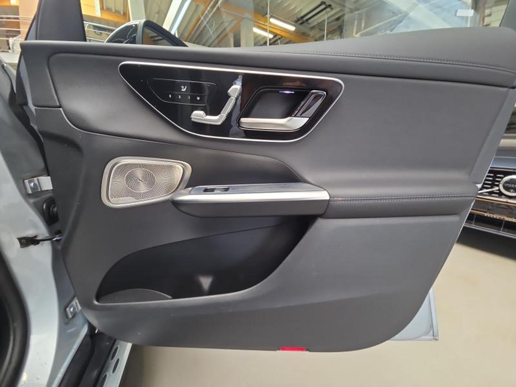 Mercedes GLC 300 300 DE 4MATIC AMG-Line (2024) - Photo 20
