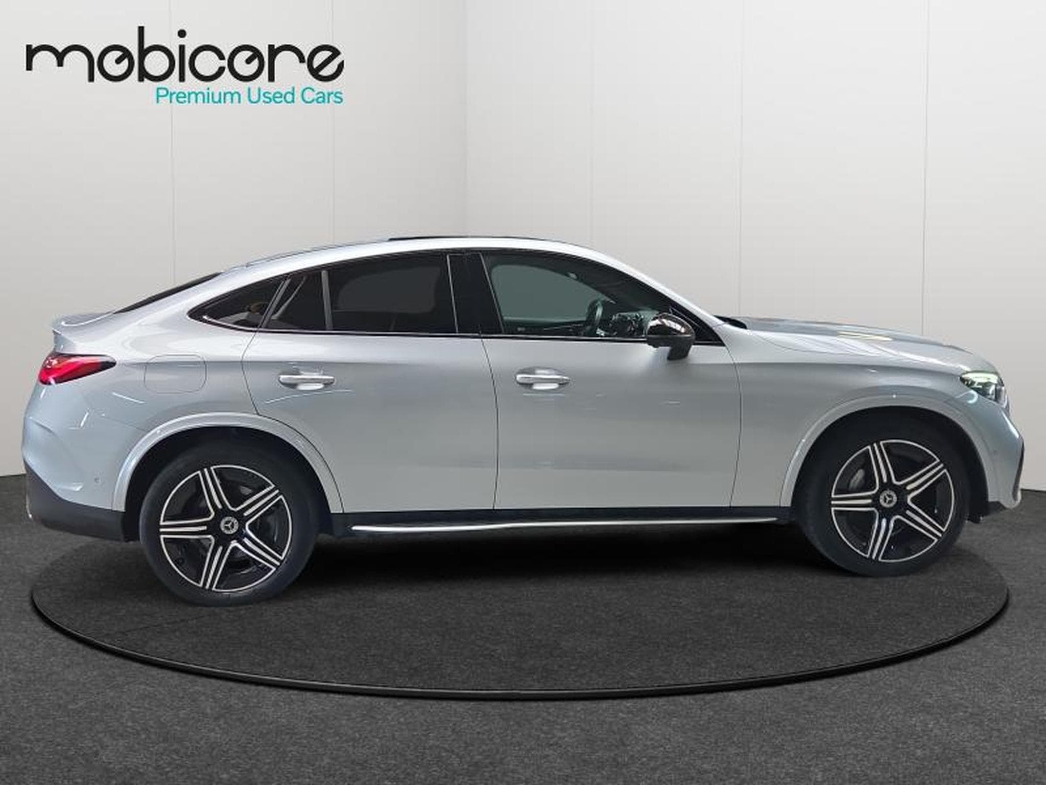 Mercedes GLC 300 300 DE 4MATIC AMG-Line (2024) - Photo 7