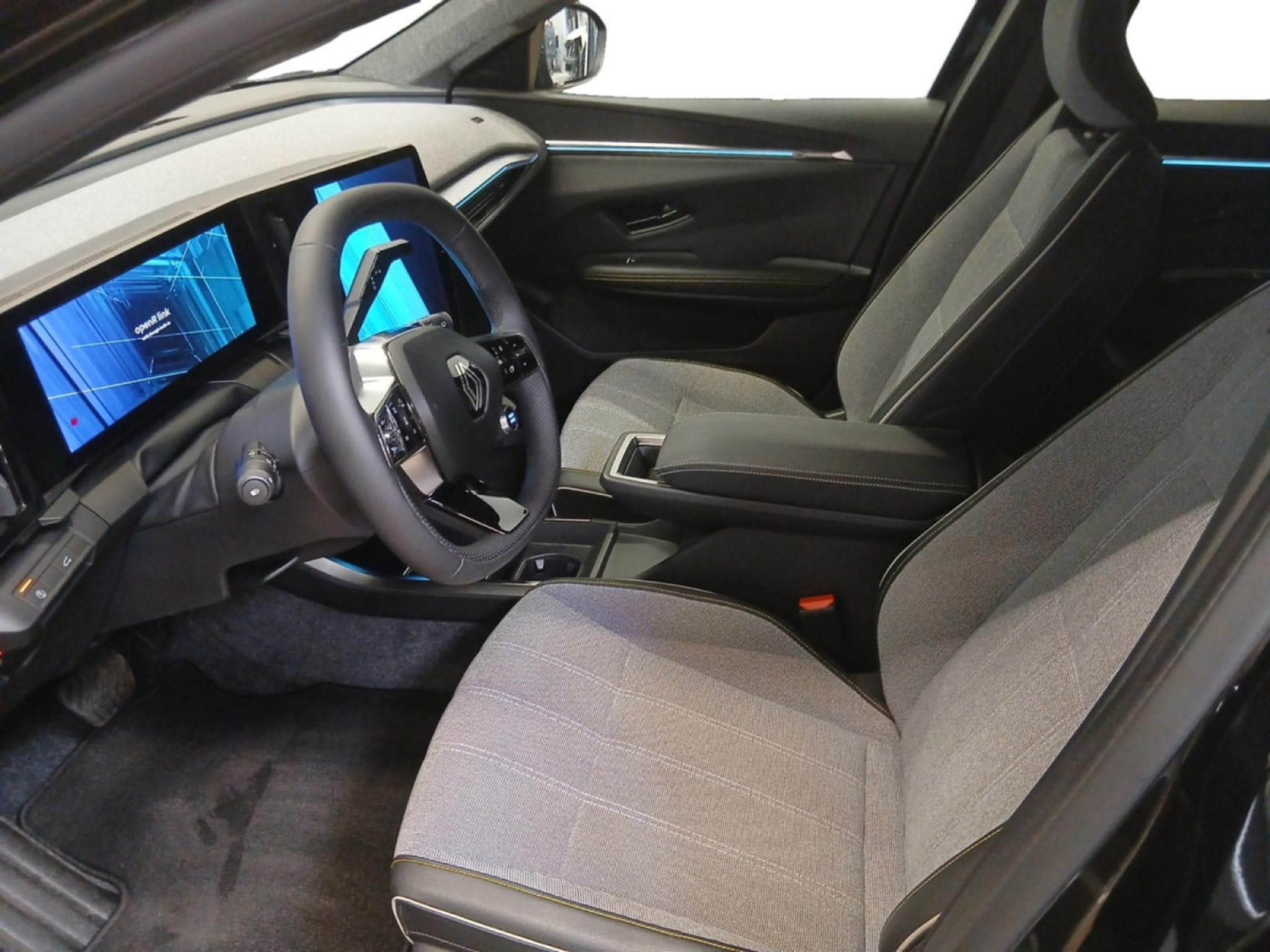 Renault Scenic TECHNO 220 LONG RANGE (2024) - Photo 7