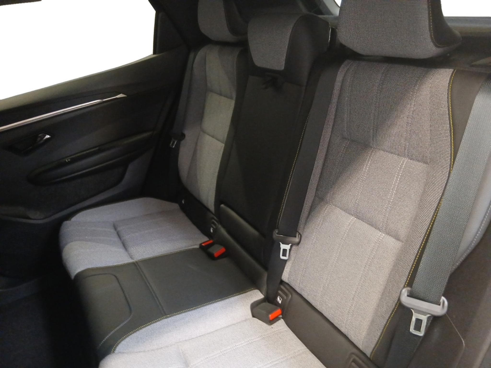Renault Scenic TECHNO 220 LONG RANGE (2024) - Photo 9