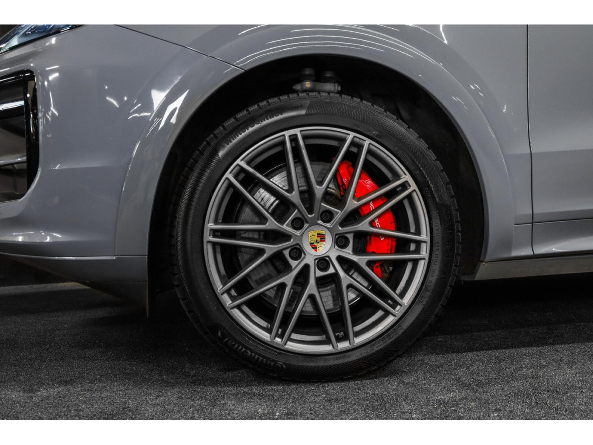 Porsche Cayenne S Coupé - ARCTIC GREY (2023) - Photo 20