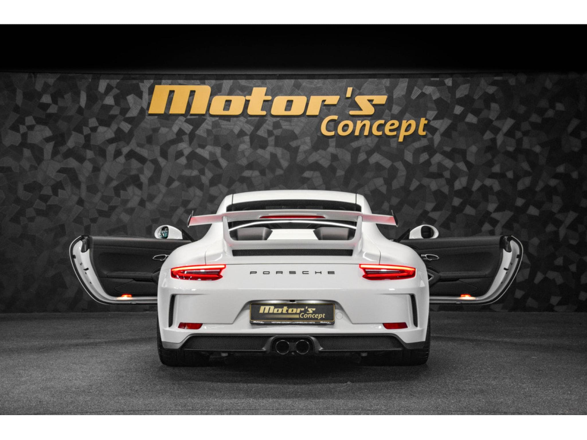 Porsche 911 991.2 GT3 CLUBSPORT PDK (2018) - Photo 5