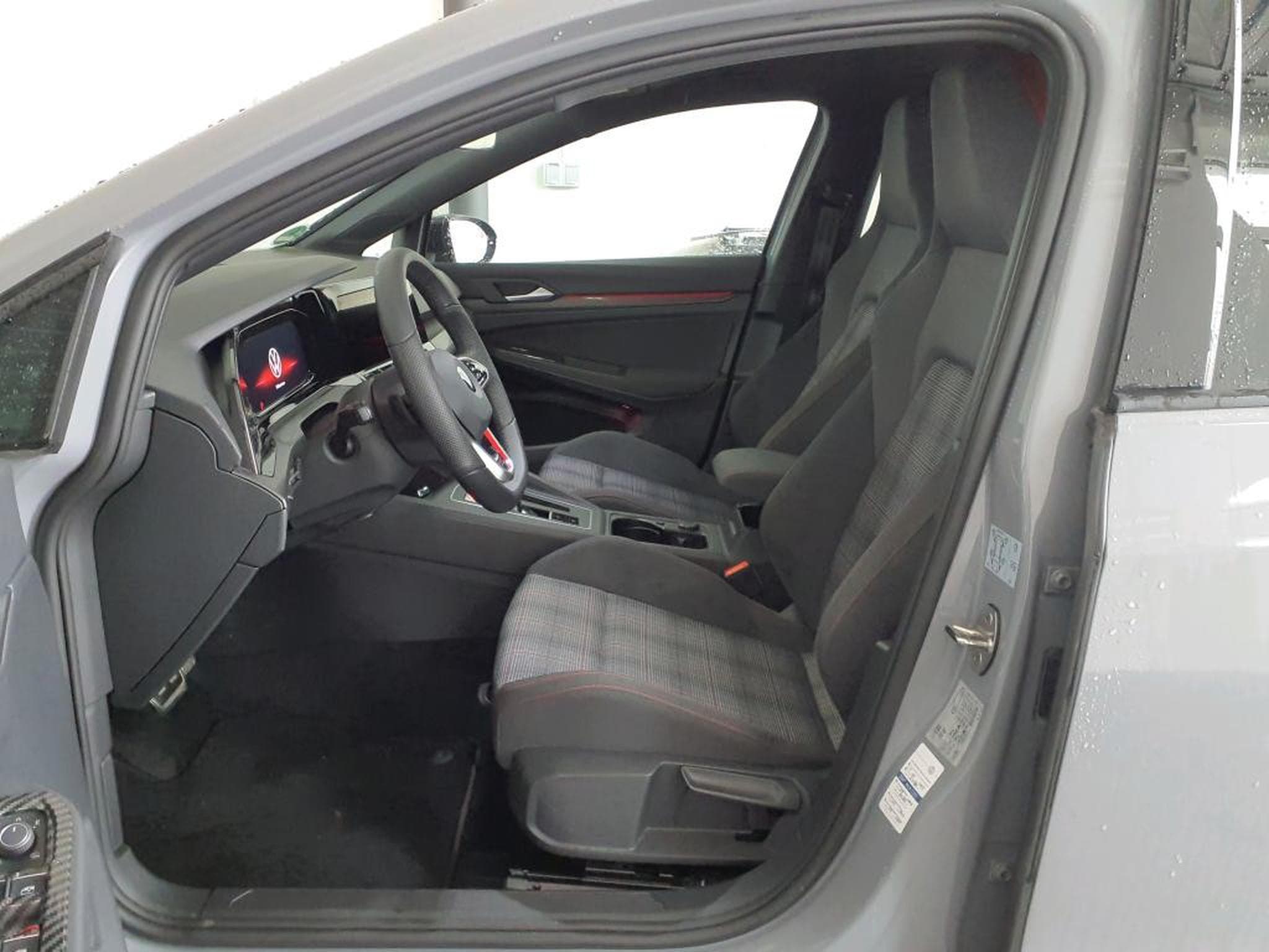 VW Golf GTI 2.0 TSI 245 CV DSG7 * MATRIX * ESTORIL * ACC * (2022) - Photo 7