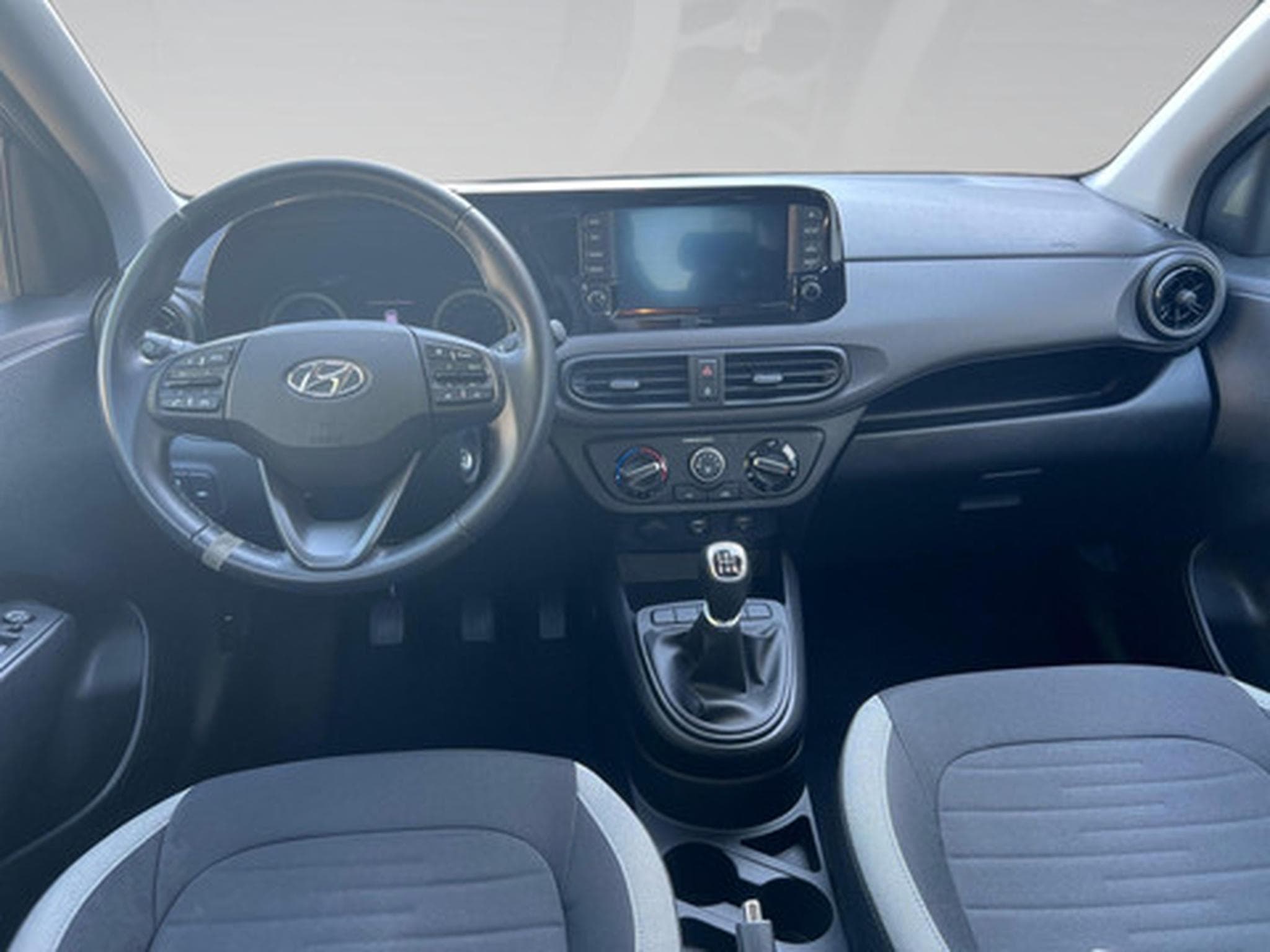 Hyundai i10 1.0 Twist Twist TechnoPack (2023) - Photo 21