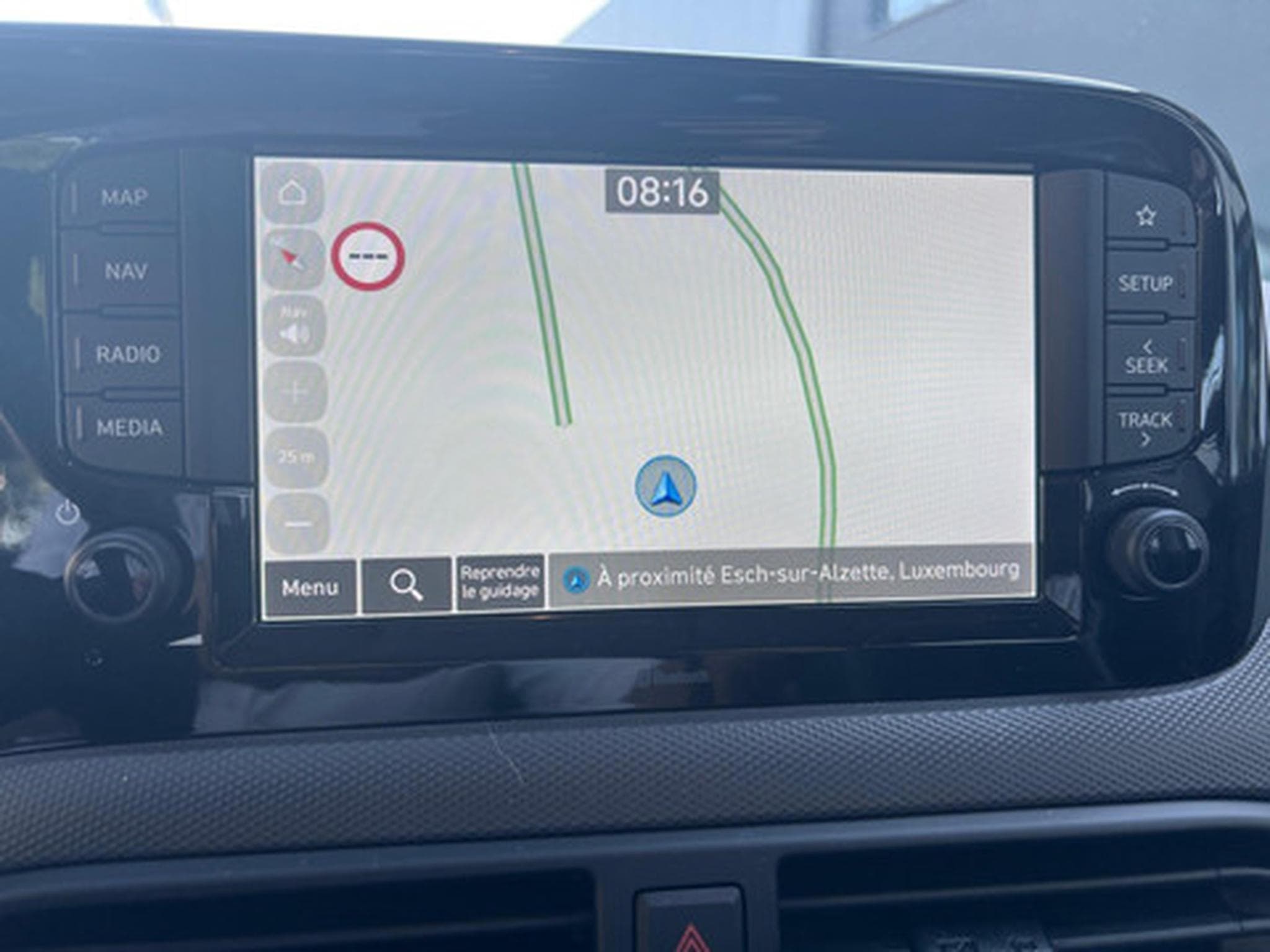 Hyundai i10 1.0 Twist Twist TechnoPack (2023) - Photo 3