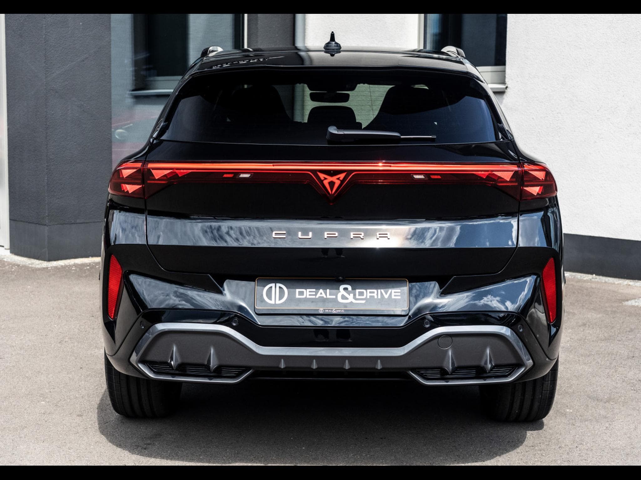 Cupra Terramar VZ 2.0 TSI (265 CH) DSG7 AWD – WARRANTY 02/2031 (2026) - Photo 3
