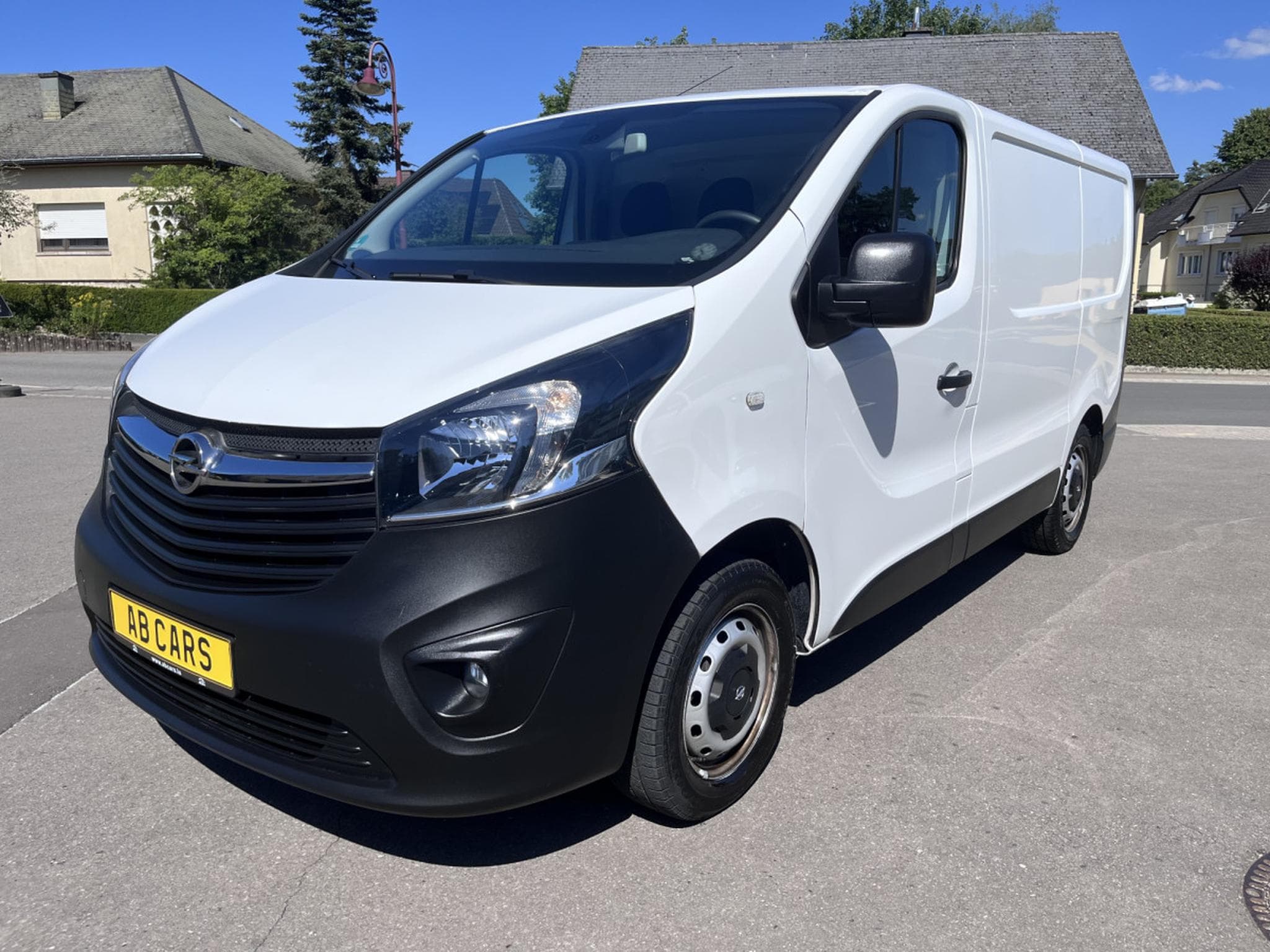 Opel Vivaro 1.6cdti 95cv L1H1 Euro6 Clim Camera PDC Armoires Wurth (2019) - Photo 19
