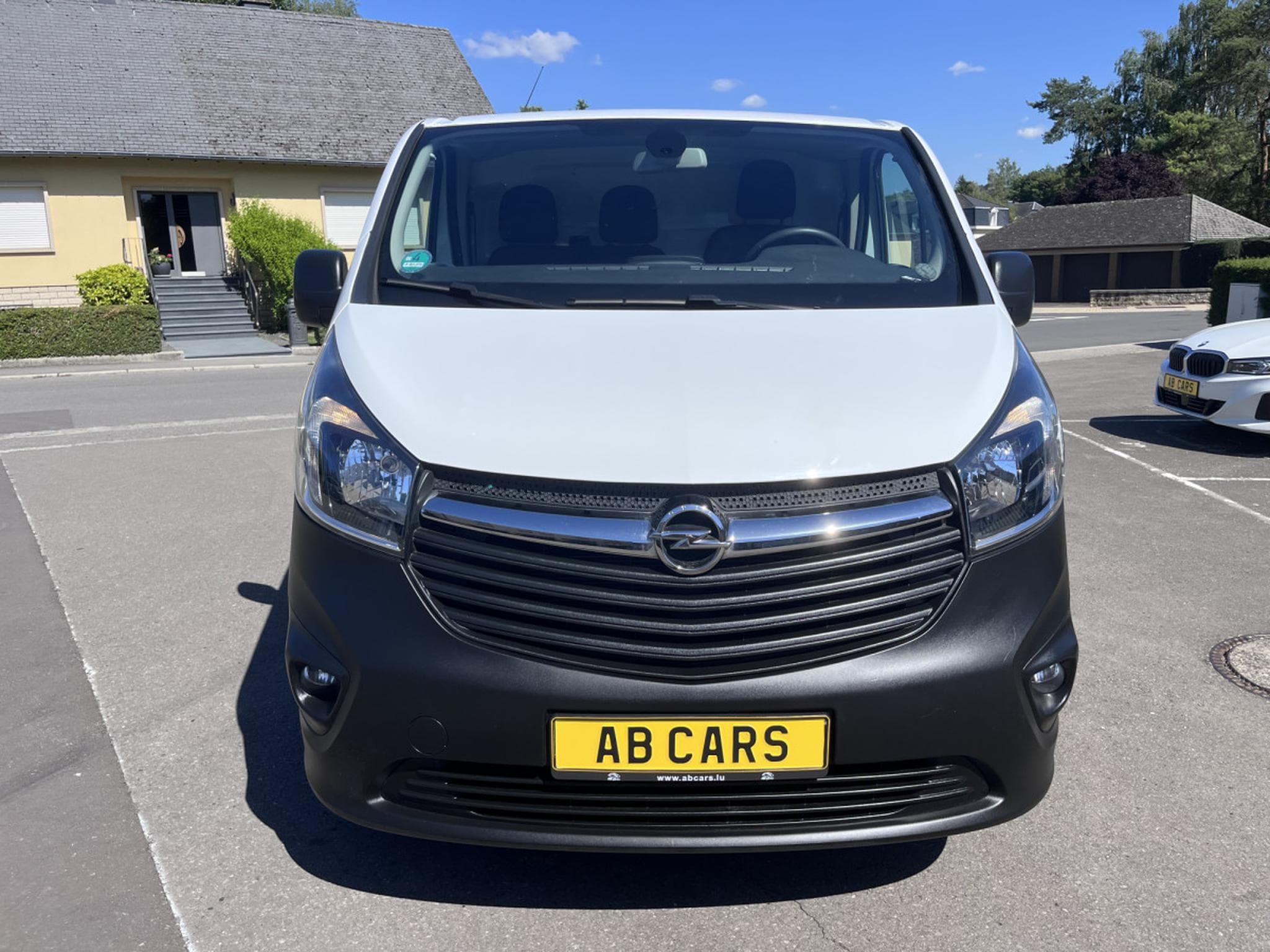 Opel Vivaro 1.6cdti 95cv L1H1 Euro6 Clim Camera PDC Armoires Wurth (2019) - Photo 2