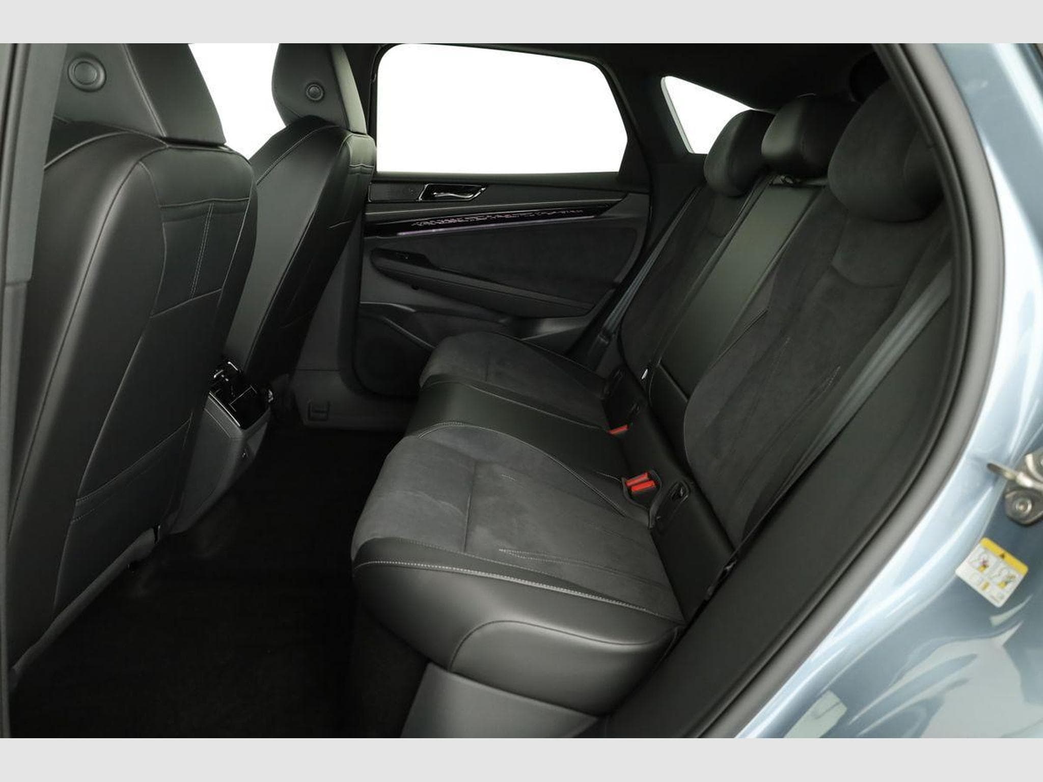 VW ID.7 Pro Black, AHK, (2026) - Photo 9