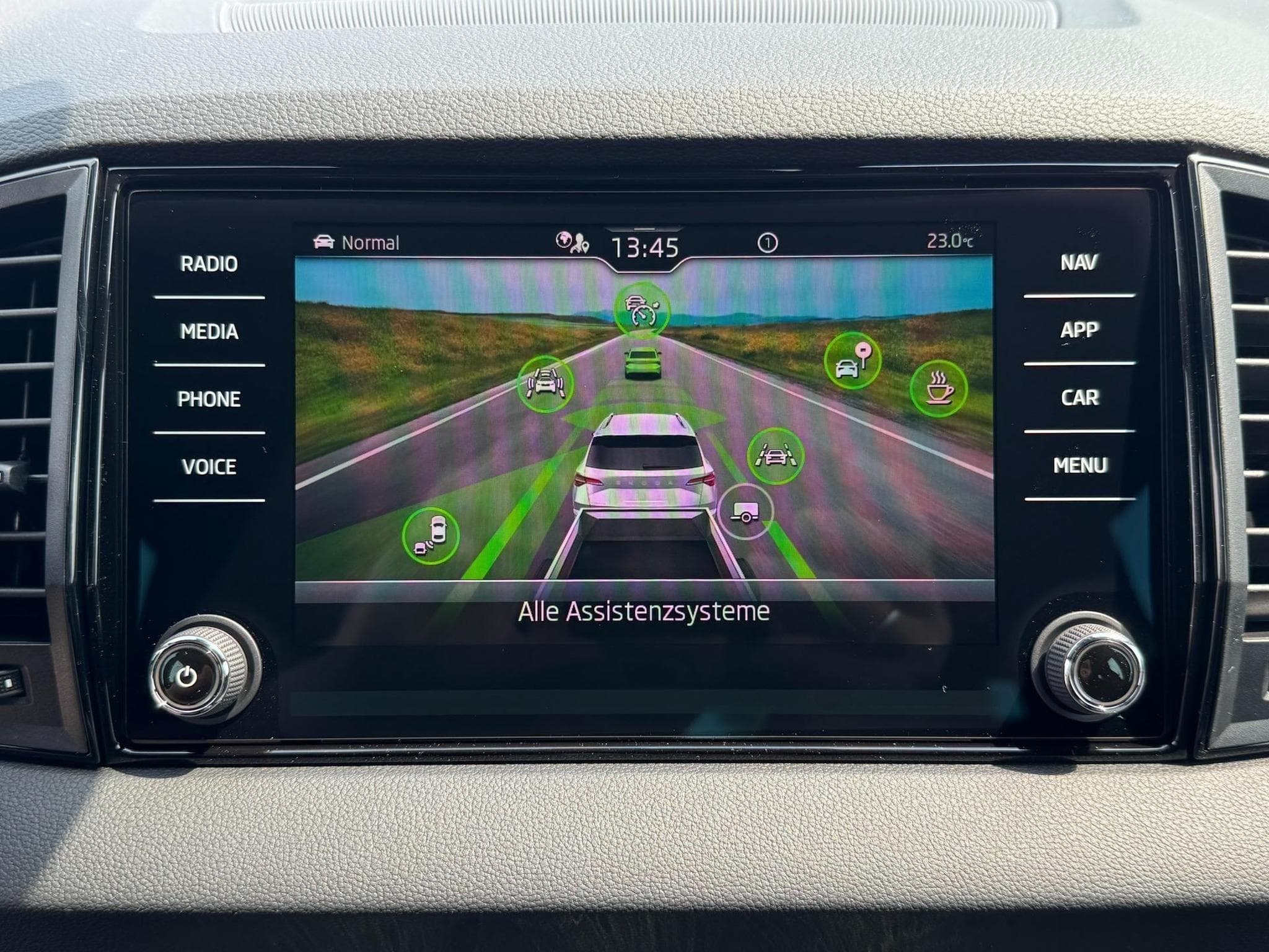 Skoda Karoq Sportline (2026) - Photo 18