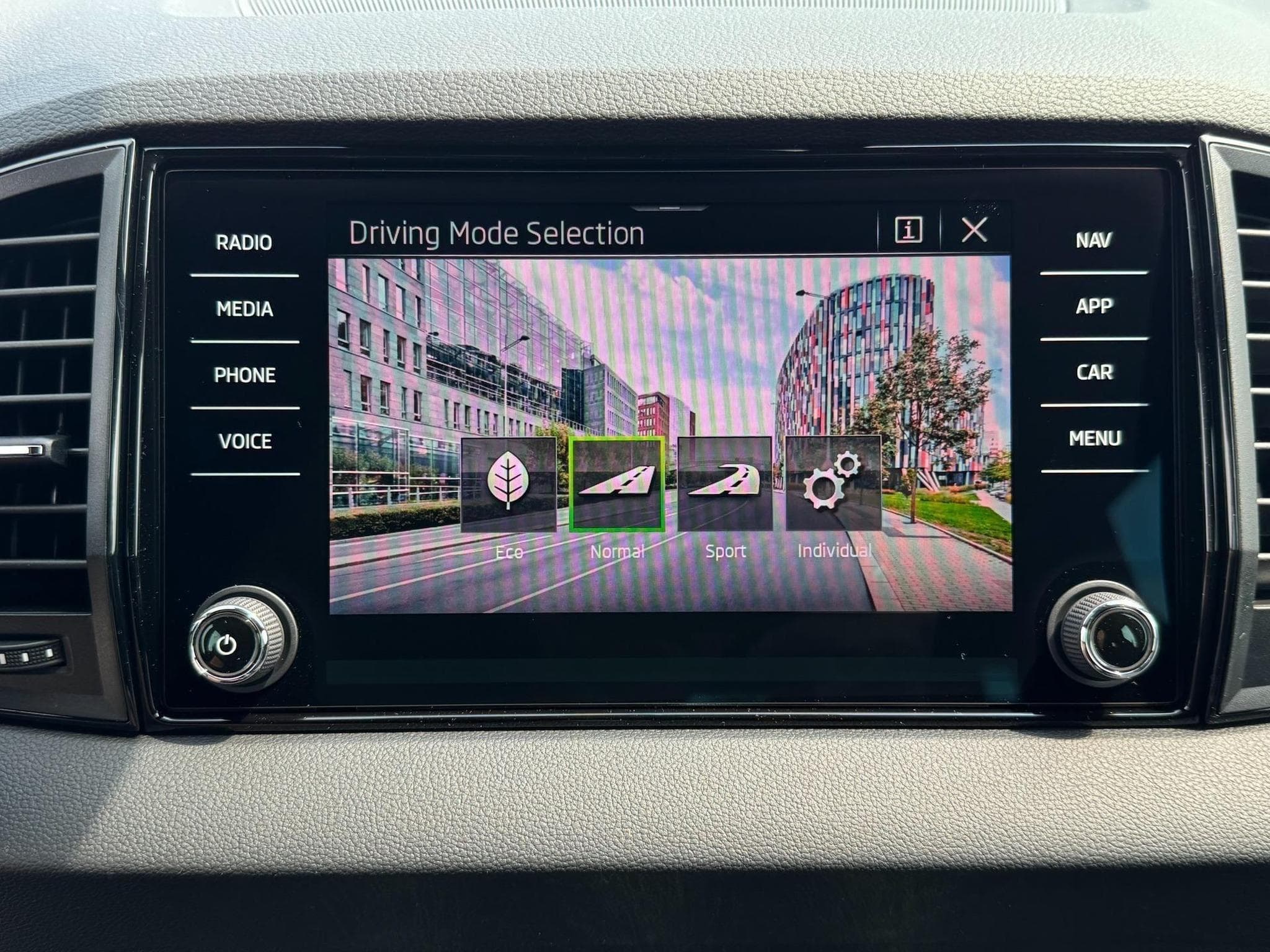 Skoda Karoq Sportline (2026) - Photo 22