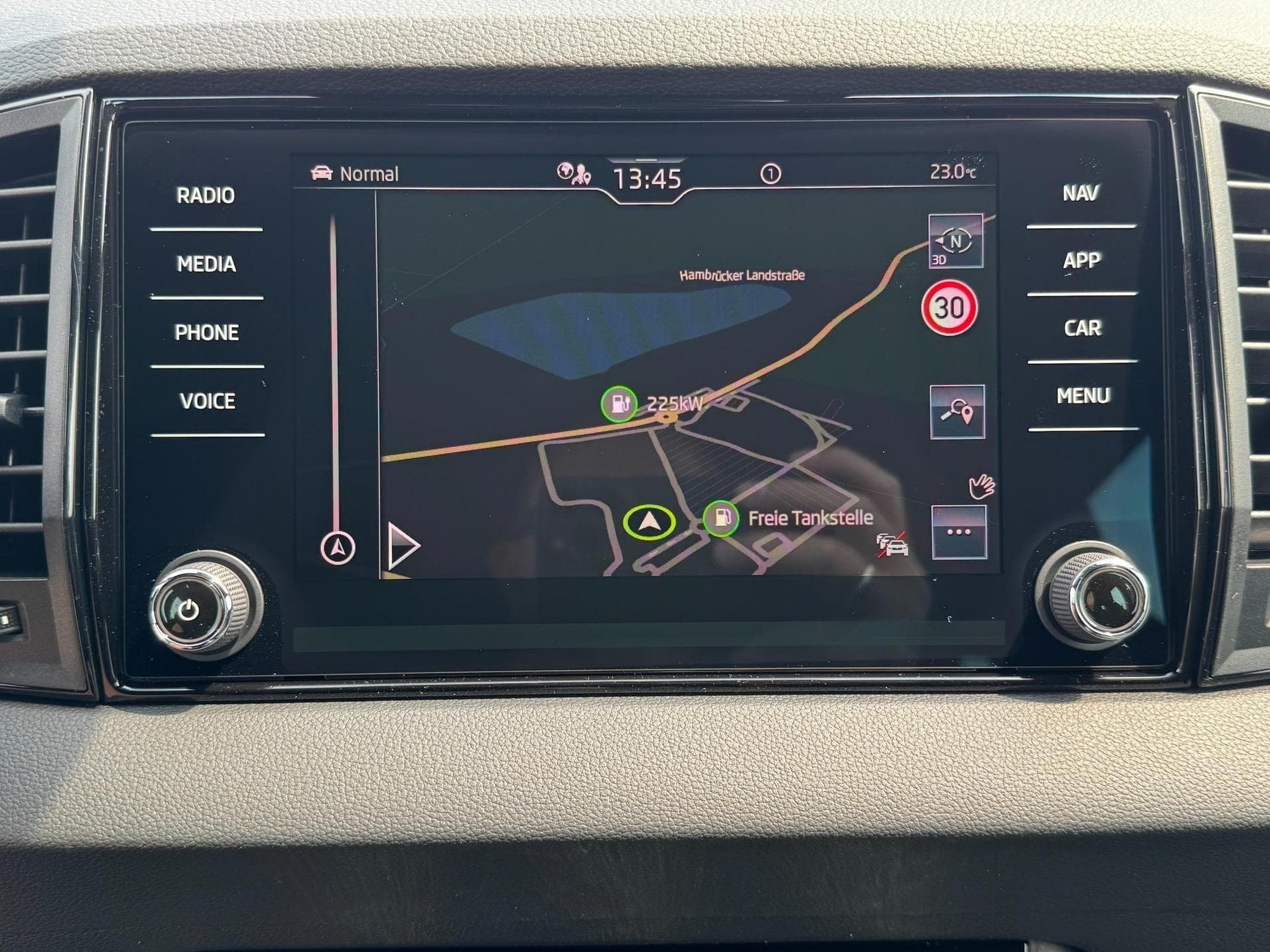 Skoda Karoq Sportline (2026) - Photo 25
