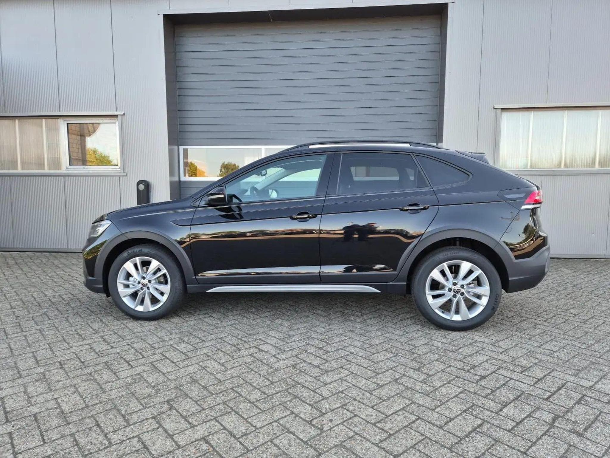 VW Taigo 1.0 TSI 116PS (2026) - Photo 2