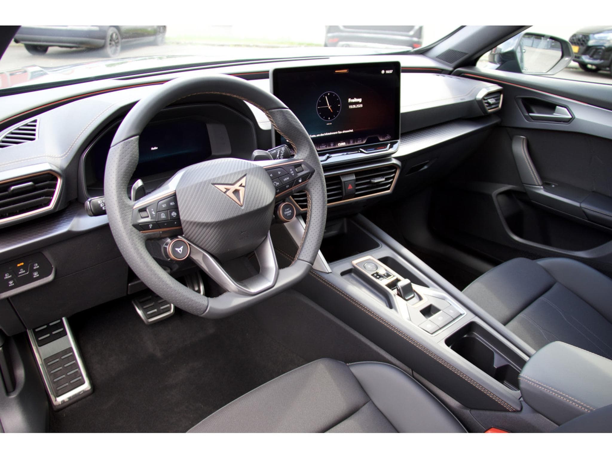 Cupra Formentor 1.5 eTSI DSG ACC caméra de recul 18" LED Kessy Full Link (2026) - Photo 7