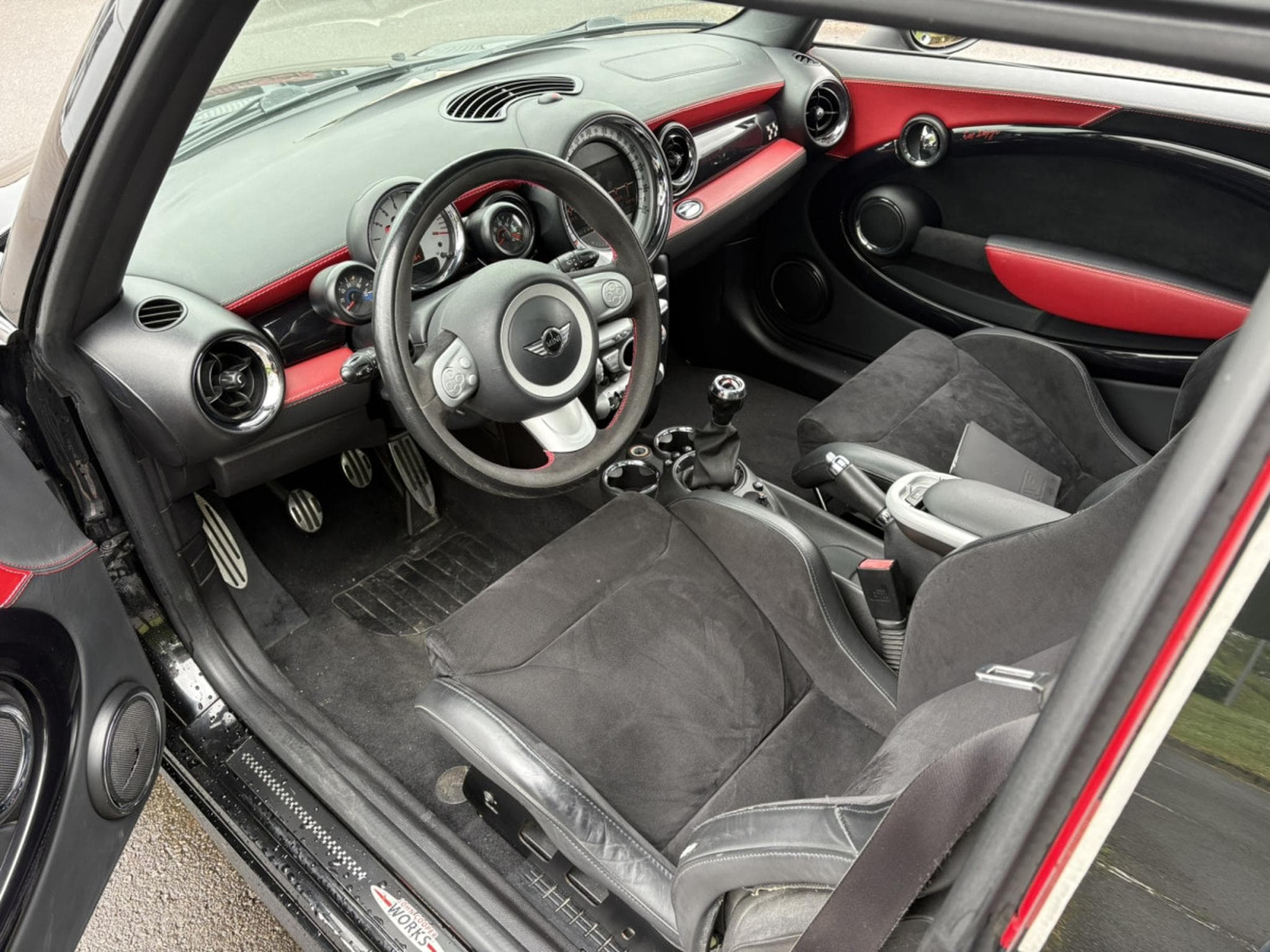Mini Cooper John Cooper Works R56 - Toit ouvrant - Siège Recaro - Naviga (2008) - Photo 9