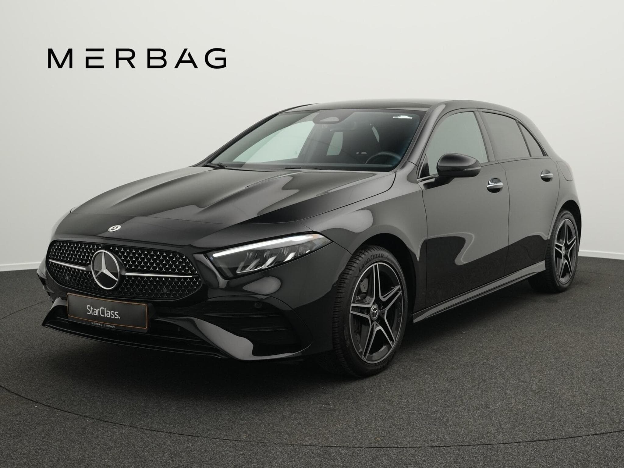 Mercedes A 250 e AMG-Line LED+Pano+Night+Keyless+Kamera (2023) - Photo 1