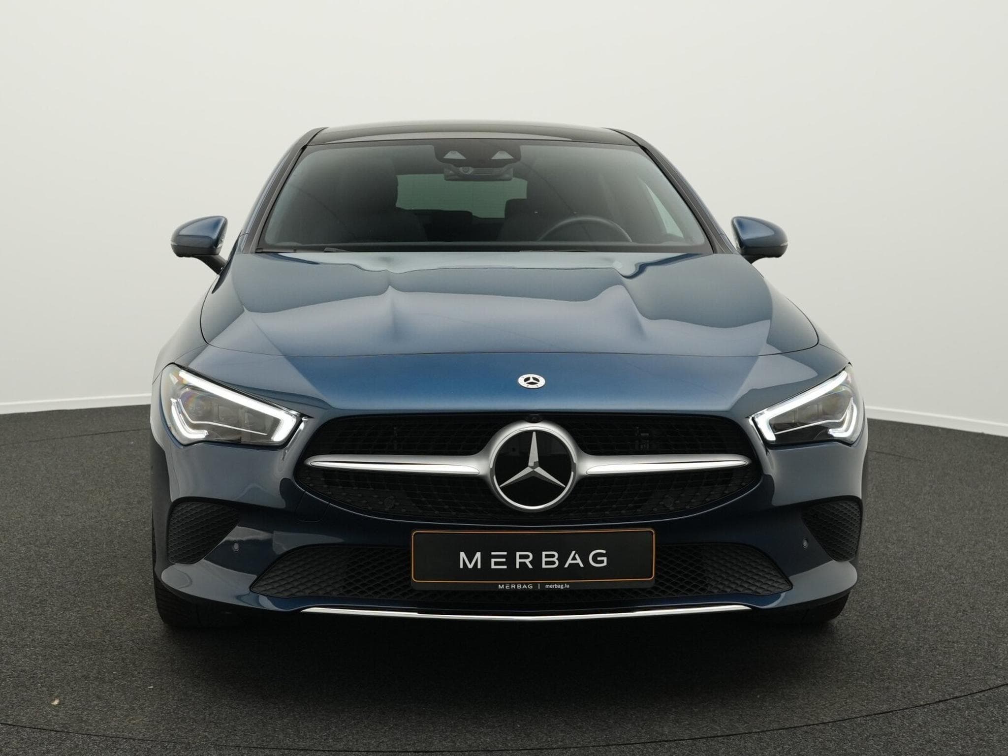 Mercedes CLA 250 Multi+Pano+360°+AHK (2023) - Photo 2