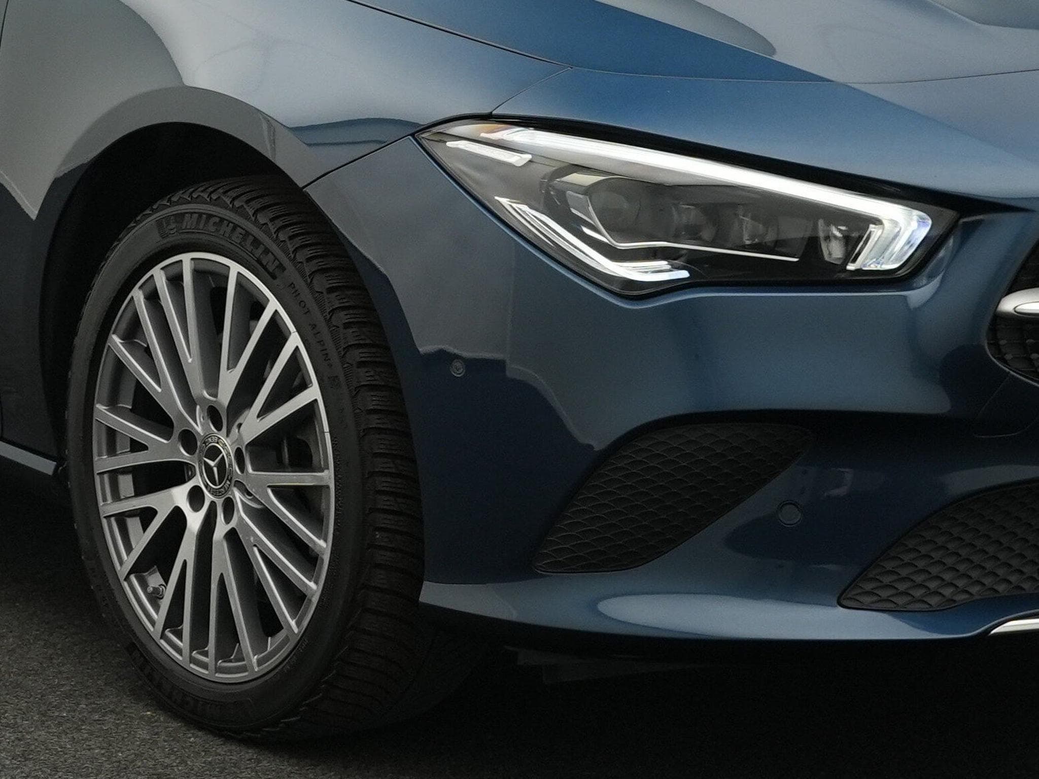 Mercedes CLA 250 Multi+Pano+360°+AHK (2023) - Photo 7