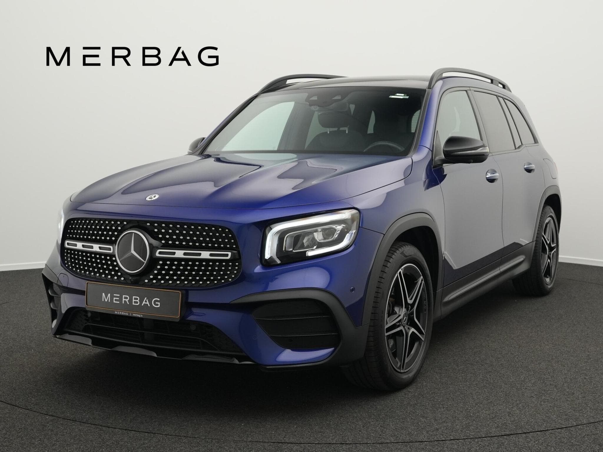 Mercedes GLB 250 4MATIC AMG-Line LED+360°+Pano+Night (2020) - Photo 1