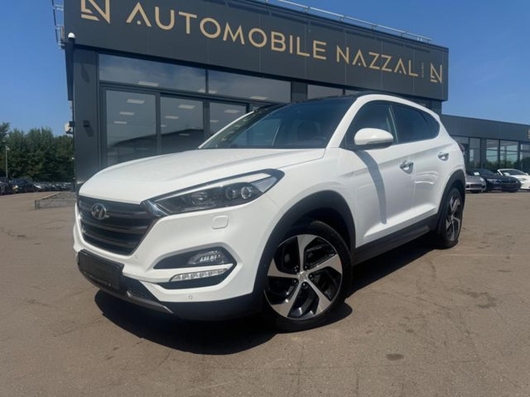 Hyundai TUCSON TUCSON PREMIUM 4WD *1.HD*AUT*LEDER*XENON* (2015) - Photo 11