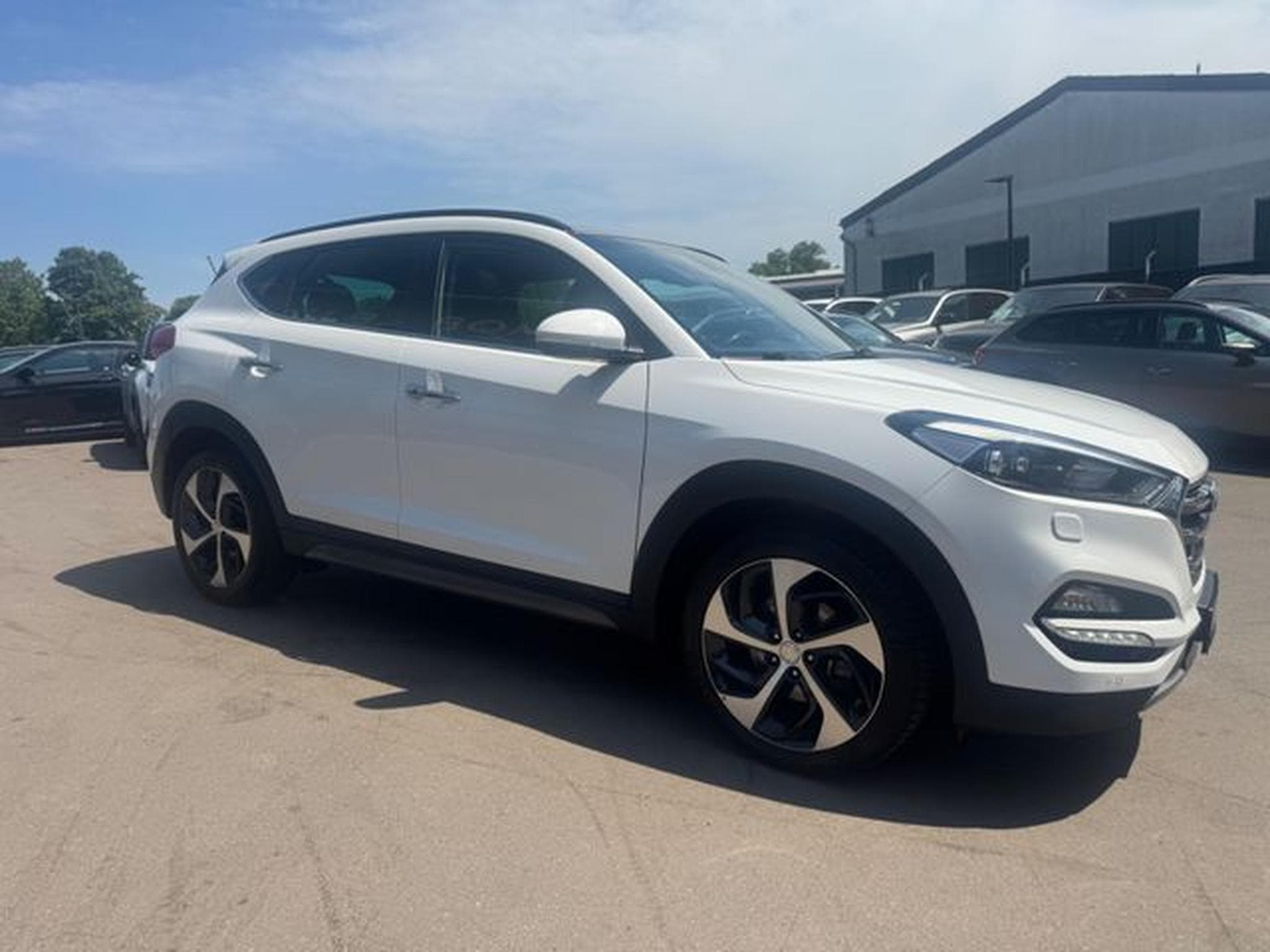 Hyundai TUCSON TUCSON PREMIUM 4WD *1.HD*AUT*LEDER*XENON* (2015) - Photo 5
