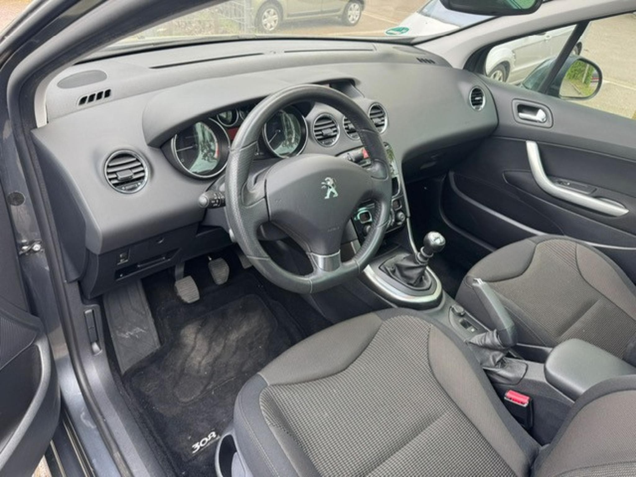 Peugeot 308 PEUGEOT 308 SW PANORAMA KLIMA BLUETOOTH (2013) - Photo 9