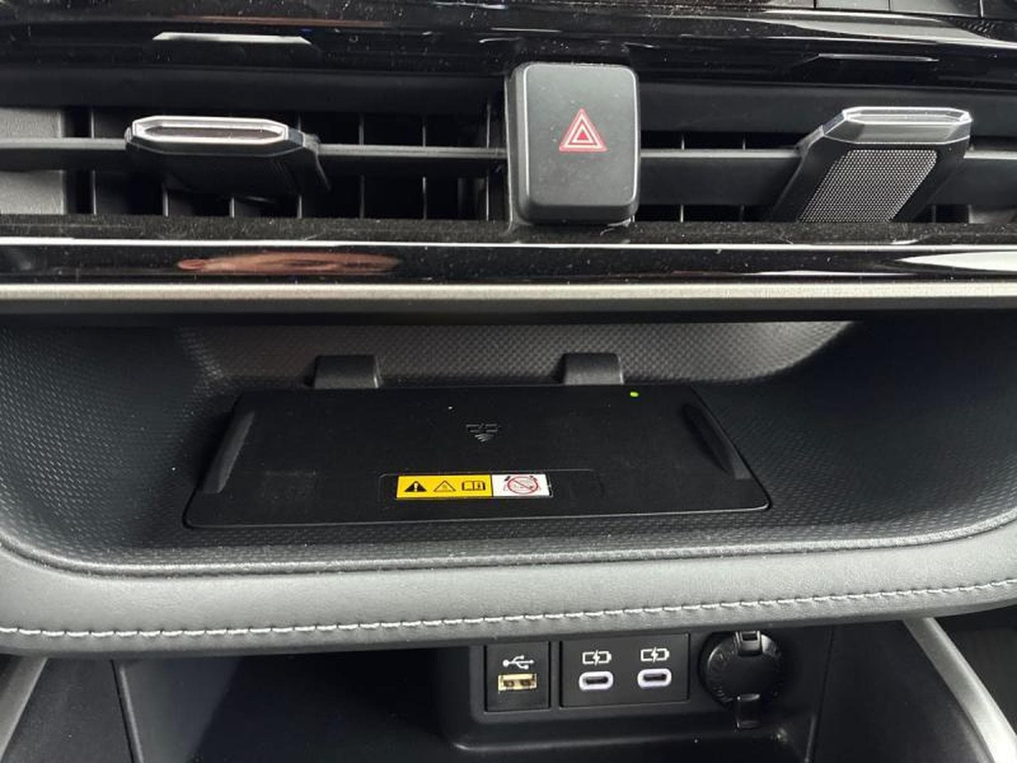 Toyota Highlander . (2023) - Photo 21
