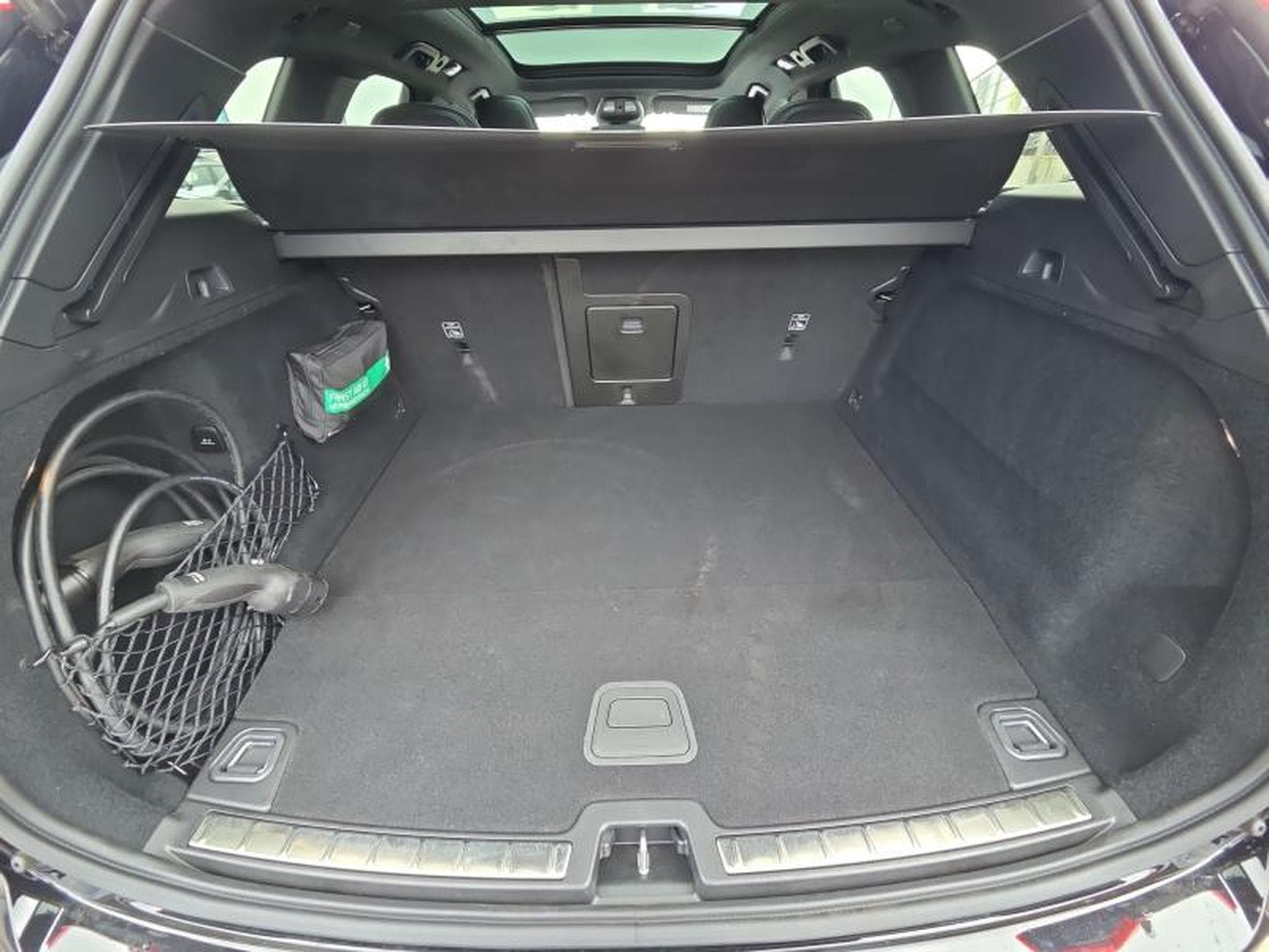 Volvo XC60 T6 Plus Dark / Hybride KIT HIVER (2025) - Photo 19
