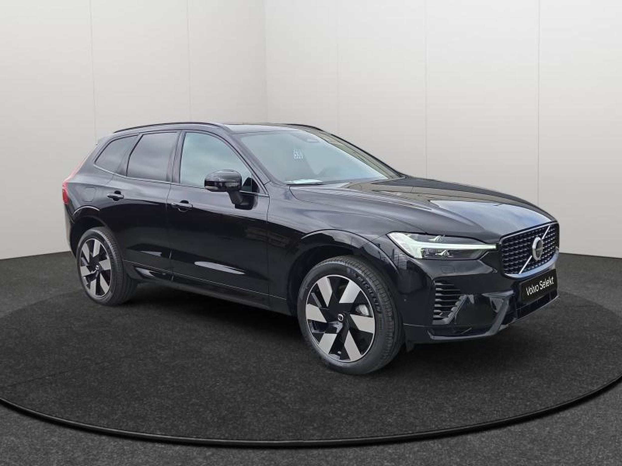 Volvo XC60 T6 Plus Dark / Hybride KIT HIVER (2025) - Photo 7