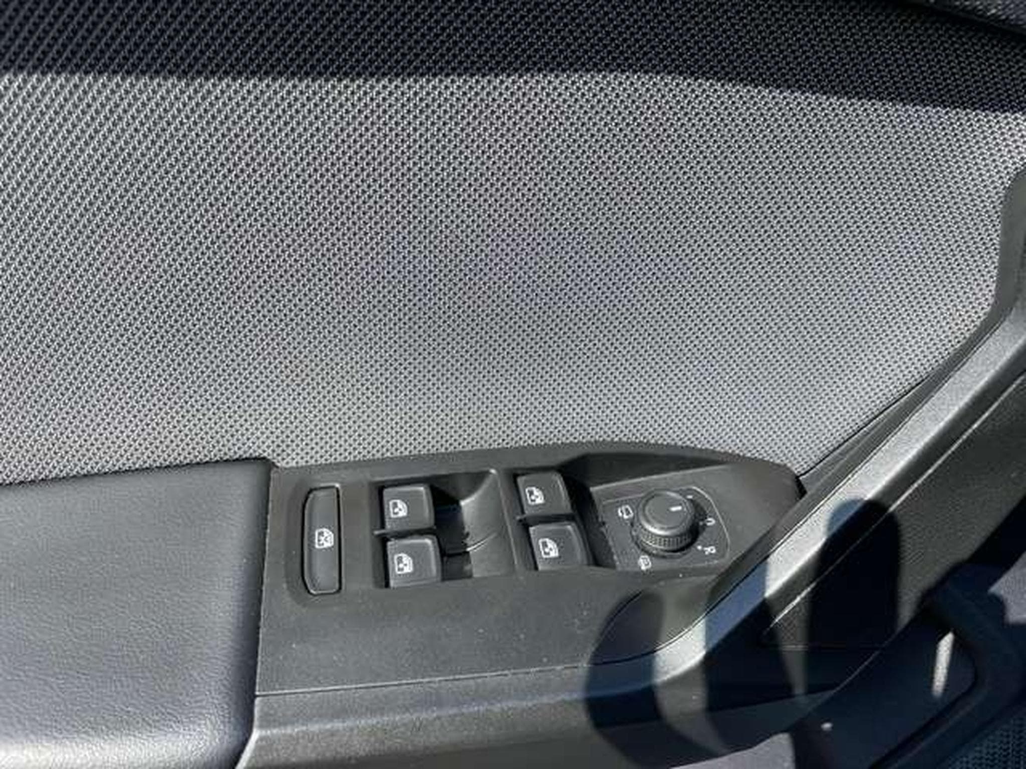 SEAT Leon Sportstourer 1.0 Style GARANTIE JUSQU'A 36 MOIS (2022) - Photo 9