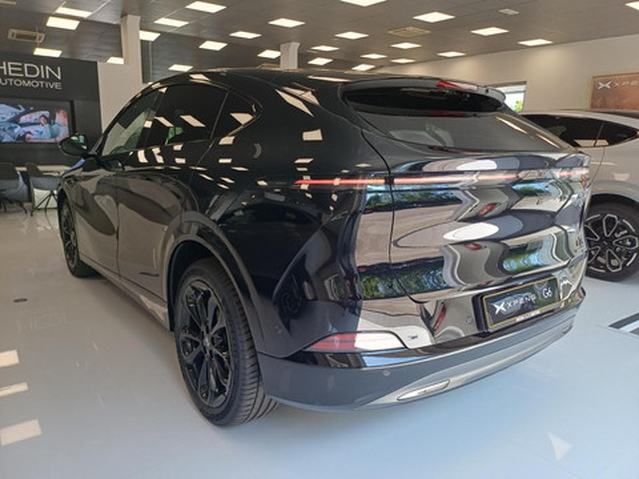 Xpeng G6 Performance AWD (2026) - Photo 6