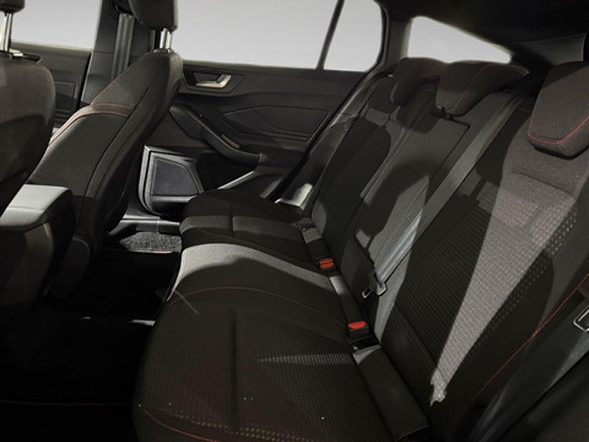 Ford Focus Clipper 1.0i EcoBoost MHEV 92kW ST-Line X (2023) - Photo 10