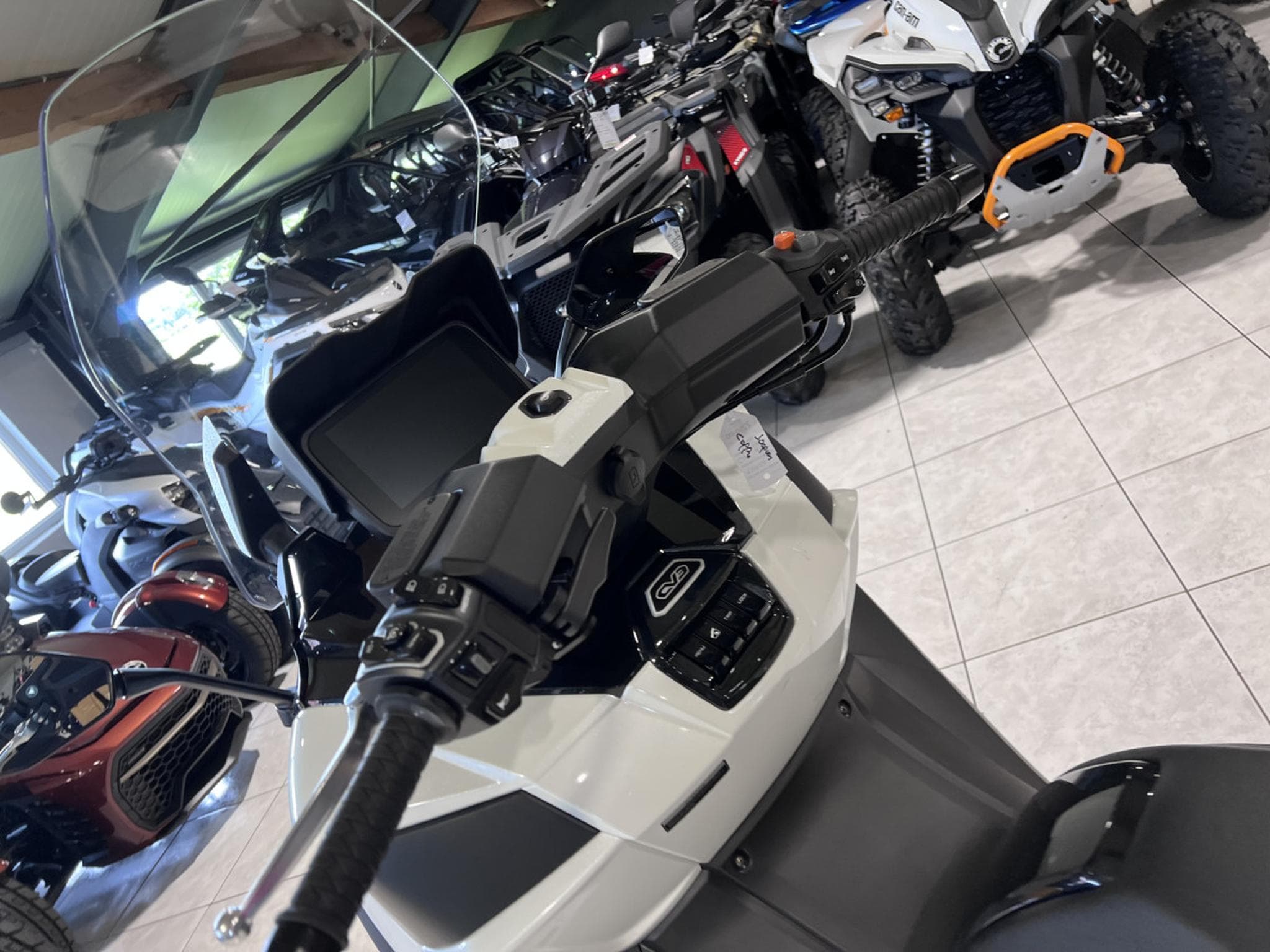 Kymco CV3 575 (2026) - Photo 5